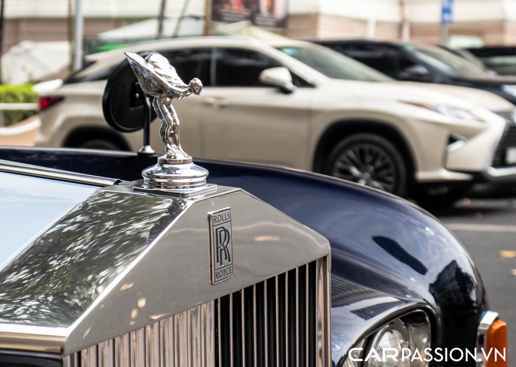 Rolls-Royce (19).jpg