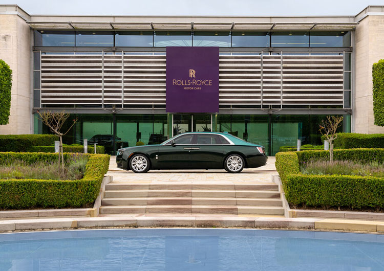 rolls-royce bespoke dream ghost.jpg