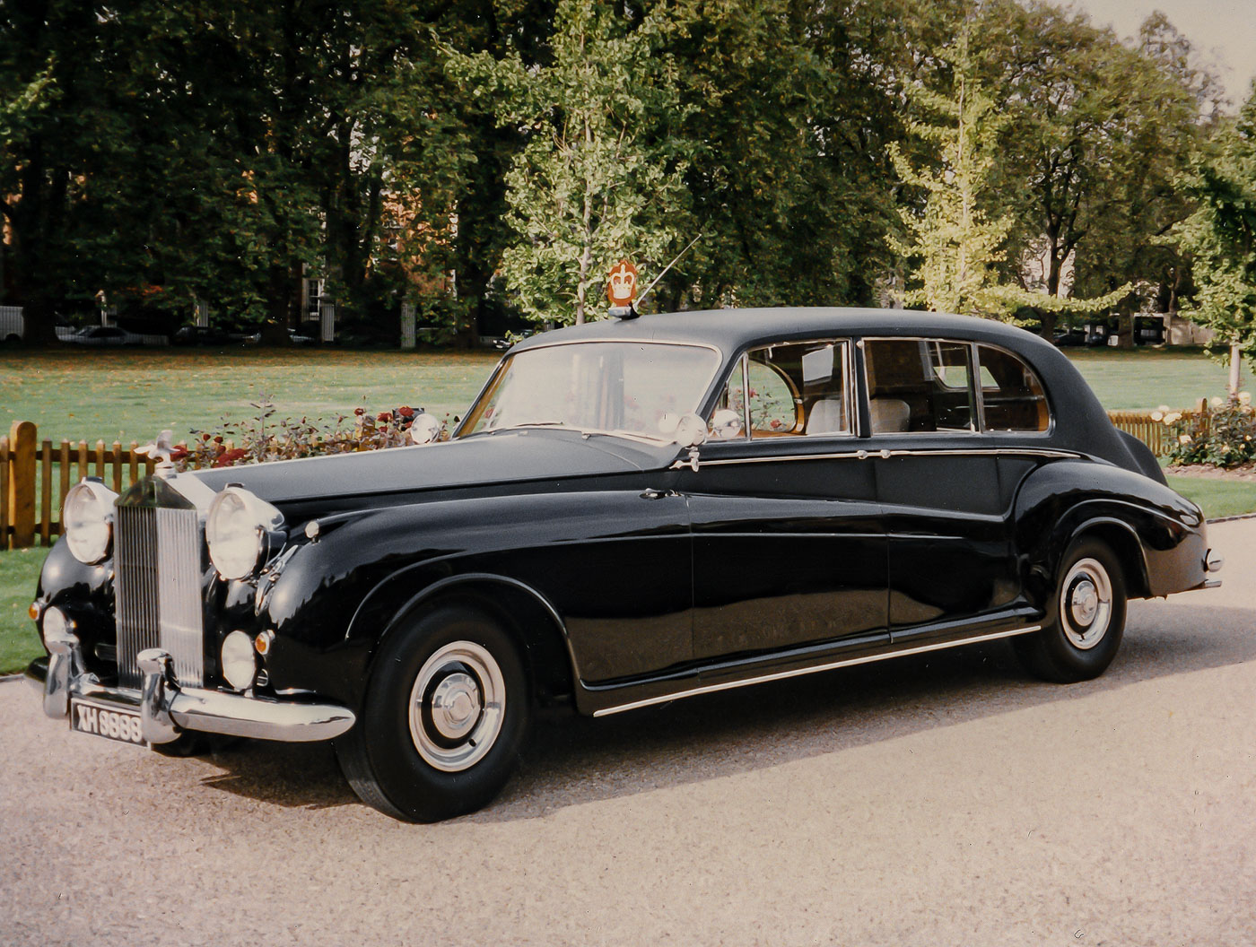 Rolls-Royce Black Badge (5).JPG
