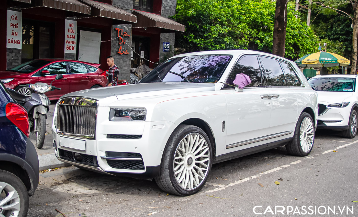 Rolls-Royce Cullinan (12).JPG