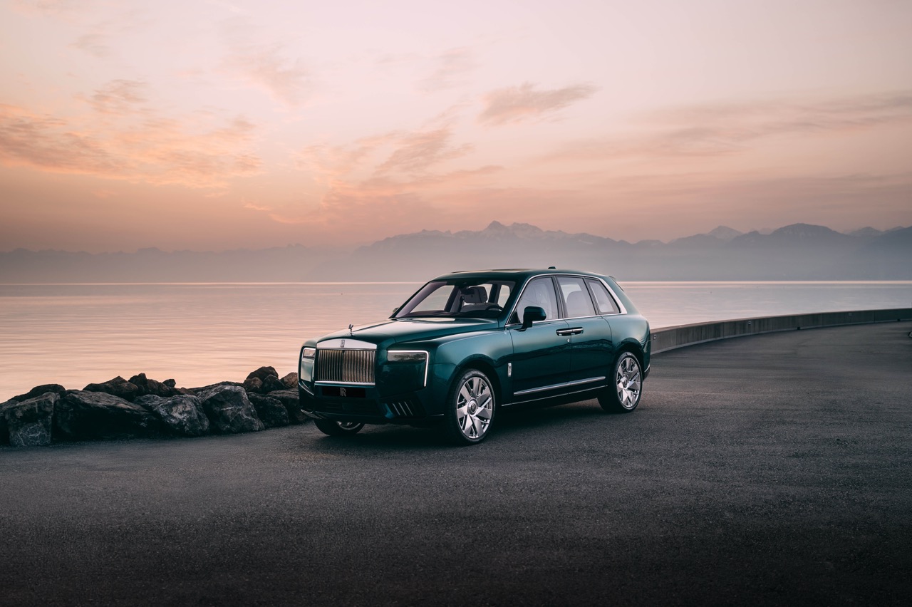 Rolls-Royce Cullinan Yachting-anh-1.jpeg