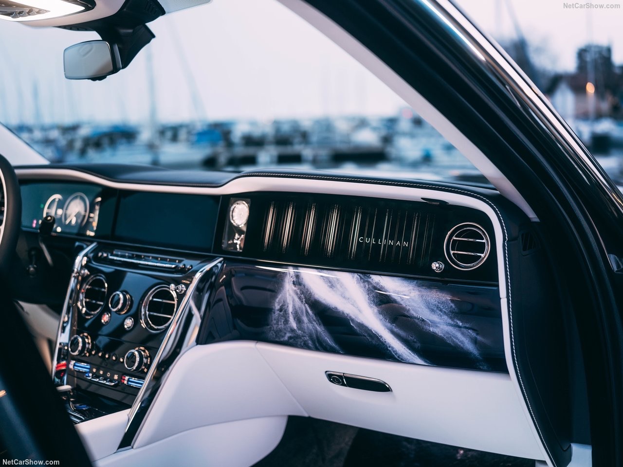 Rolls-Royce Cullinan Yachting-anh-26.jpeg