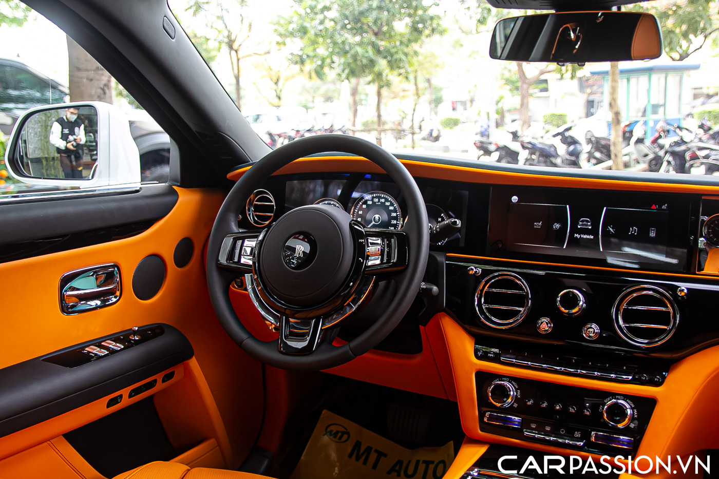 Rolls-Royce Ghost (75).JPG