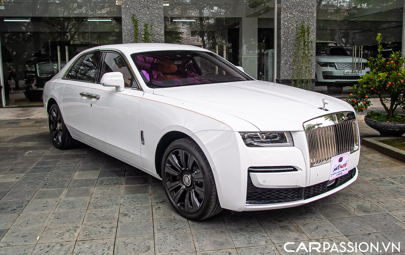 Rolls-Royce Ghost (82).JPG
