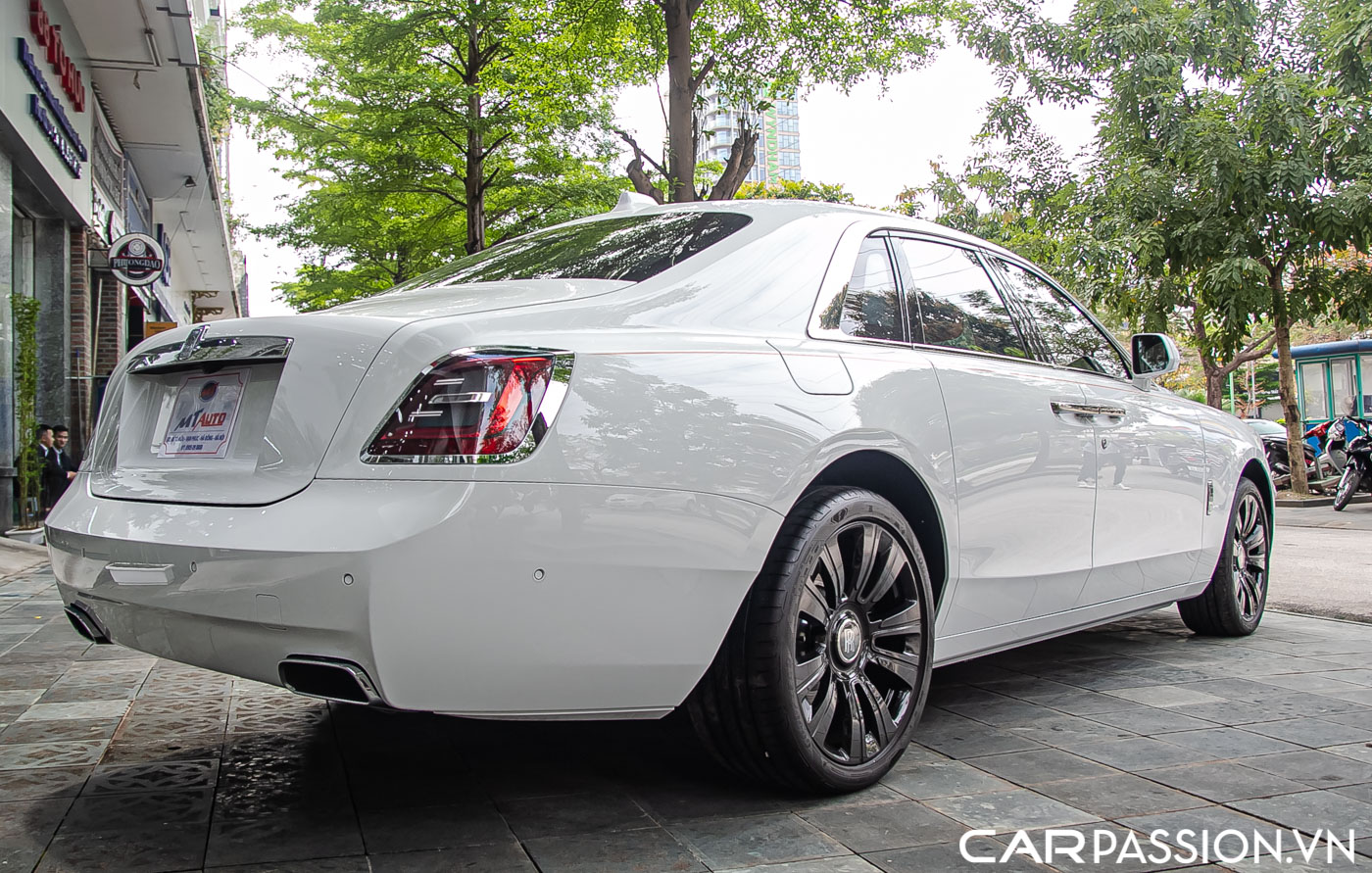 Rolls-Royce Ghost (98).JPG