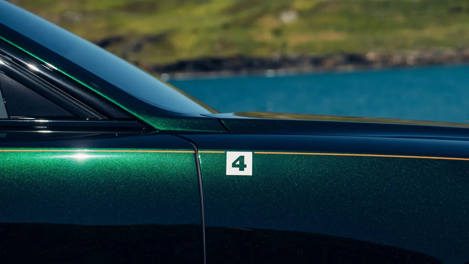 Rolls-Royce-Ghost-Black-Badge-Tourist-Trophy-617-2-1536x864.jpeg