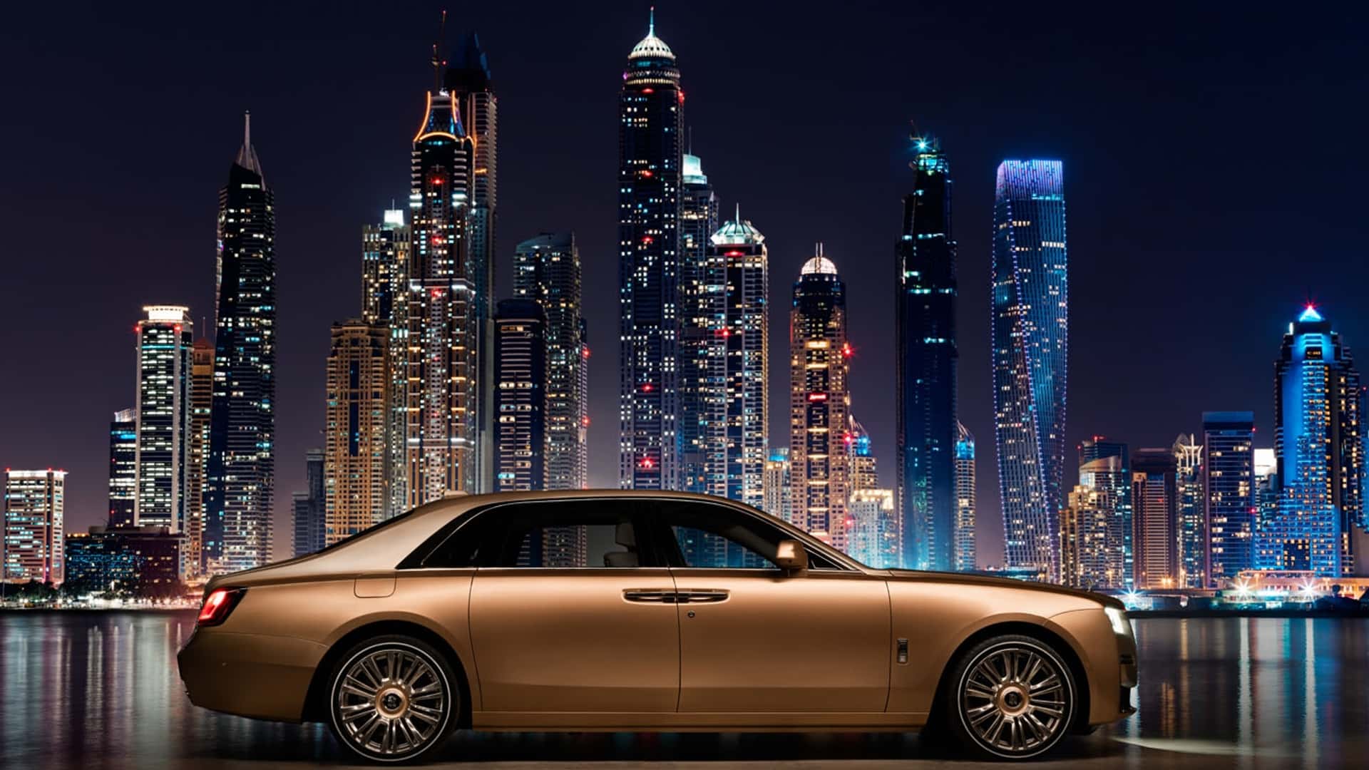 rolls-royce-ghost-extended-private-office-dubai-9.jpg