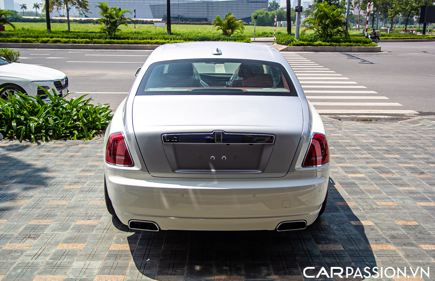 Rolls-Royce Ghost Series II (12).JPG