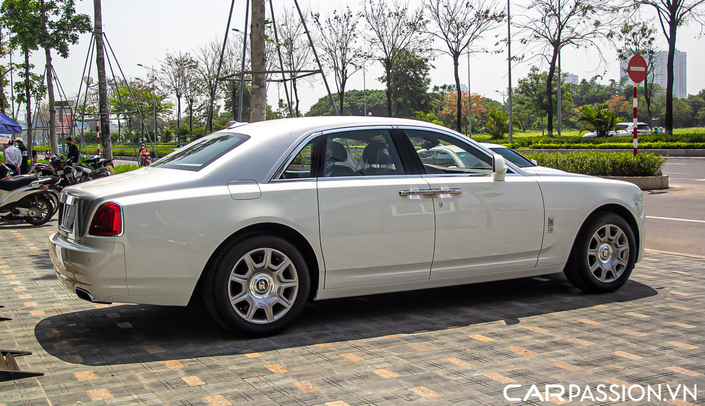 Rolls-Royce Ghost Series II (8).JPG
