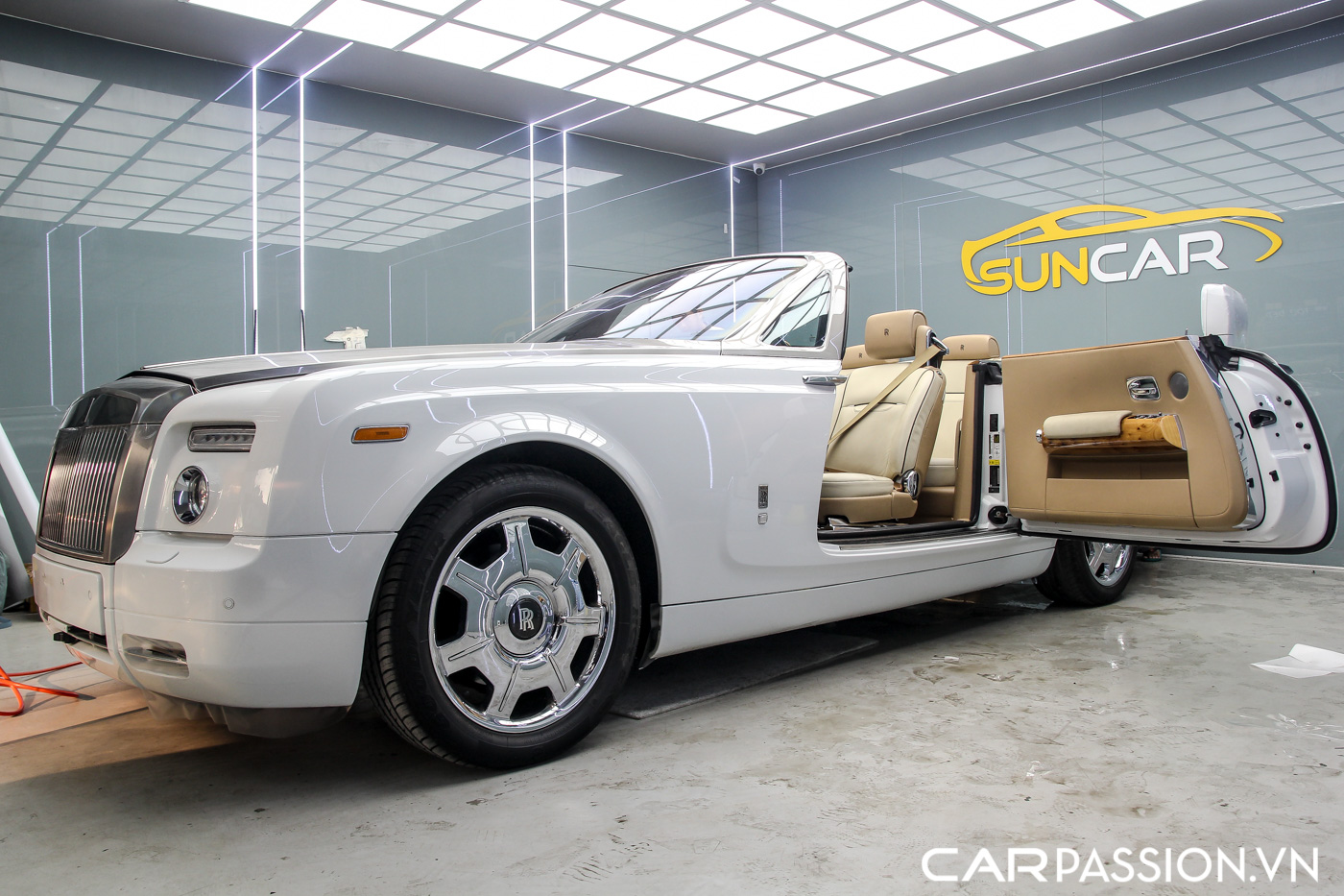 Rolls-Royce Phantom Drophead Coupe (54).JPG