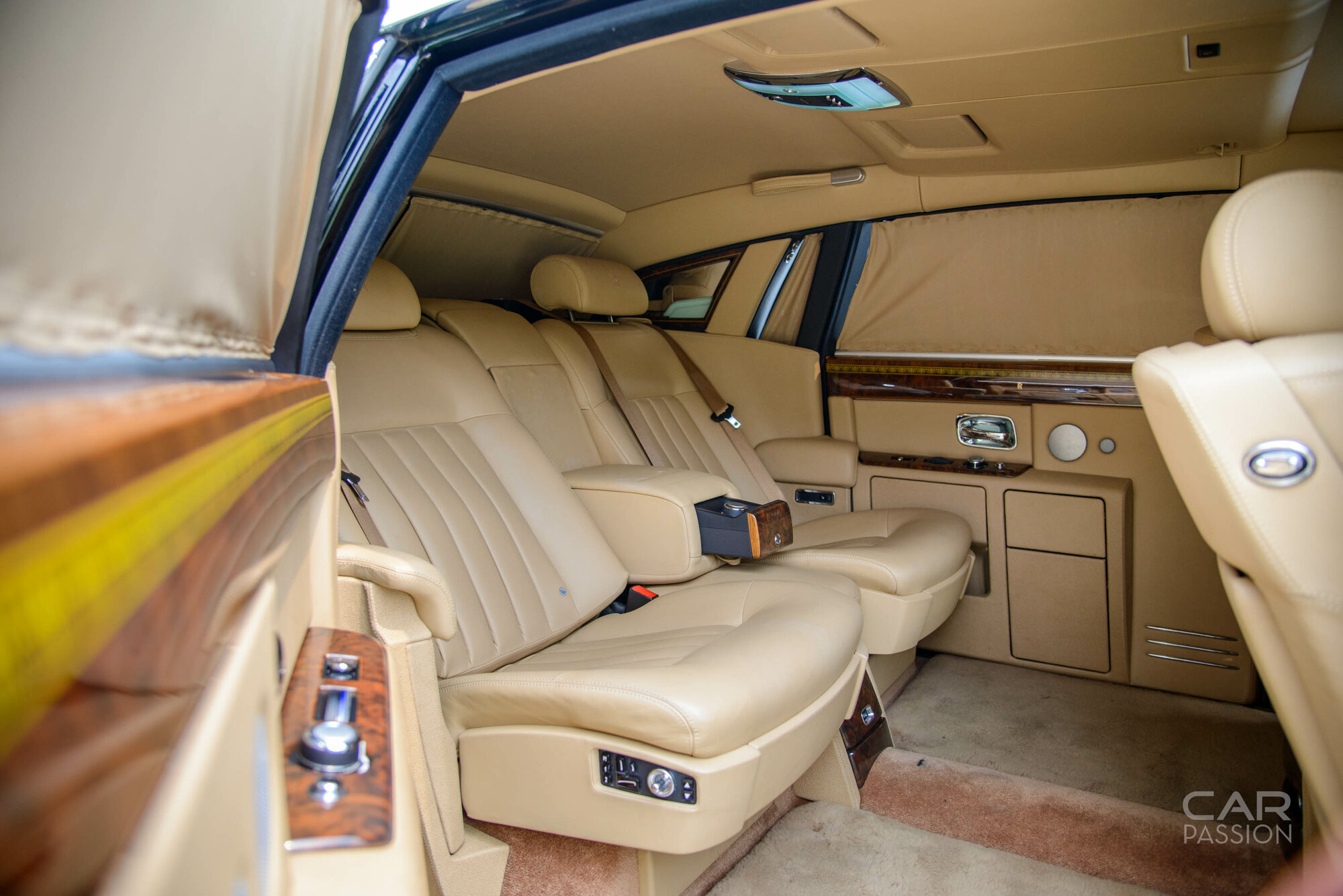 rolls-royce-phantom-trung-nguyen-anh--51.jpg