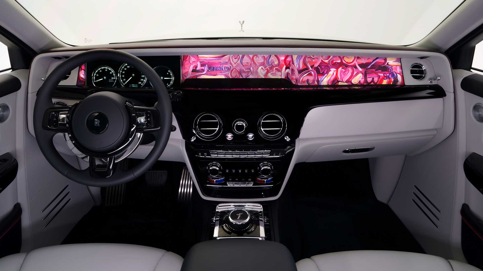 Rolls-Royce Phantom VIII (13).jpg
