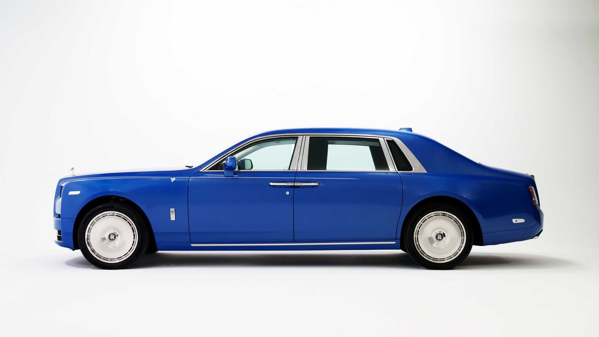 Rolls-Royce Phantom VIII (19).jpg