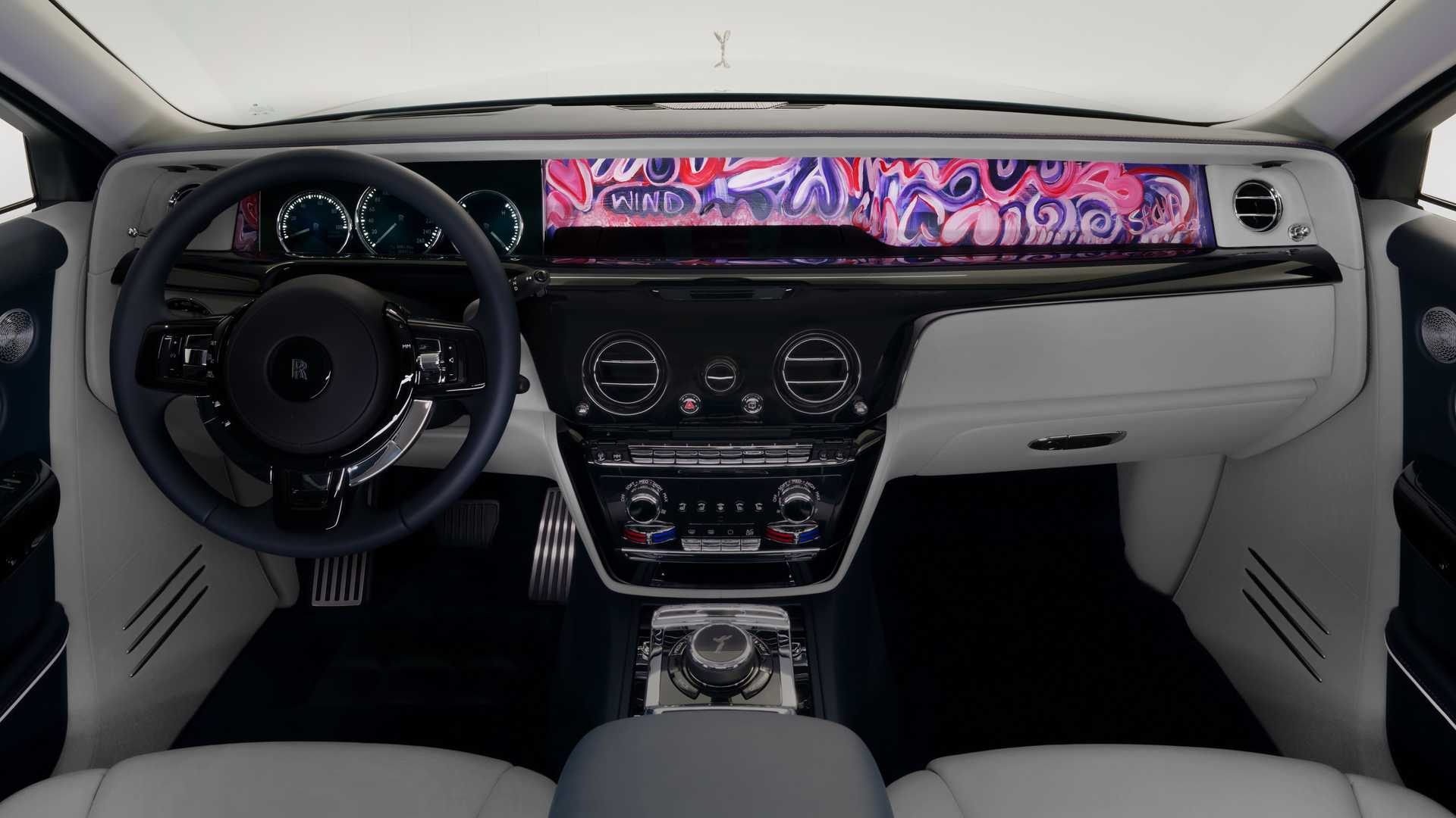 Rolls-Royce Phantom VIII (23).jpg