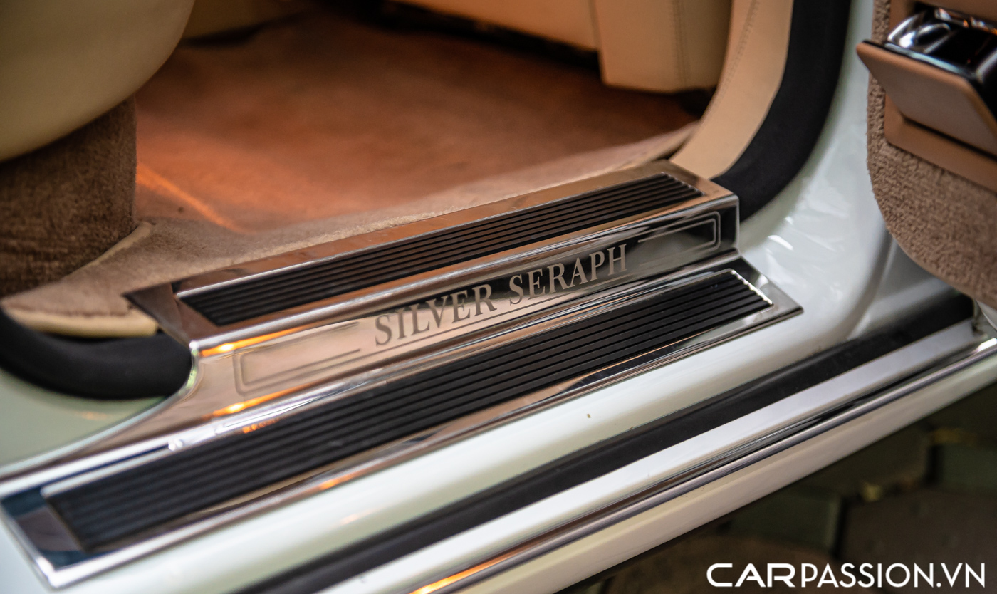 Rolls-Royce Silver Seraph (82).JPG