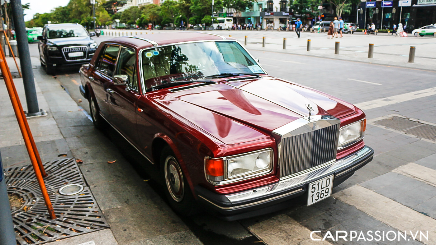Rolls-Royce Silver Spur III (1).JPG