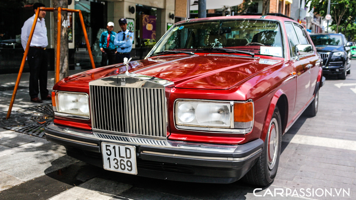 Rolls-Royce Silver Spur III (8).JPG