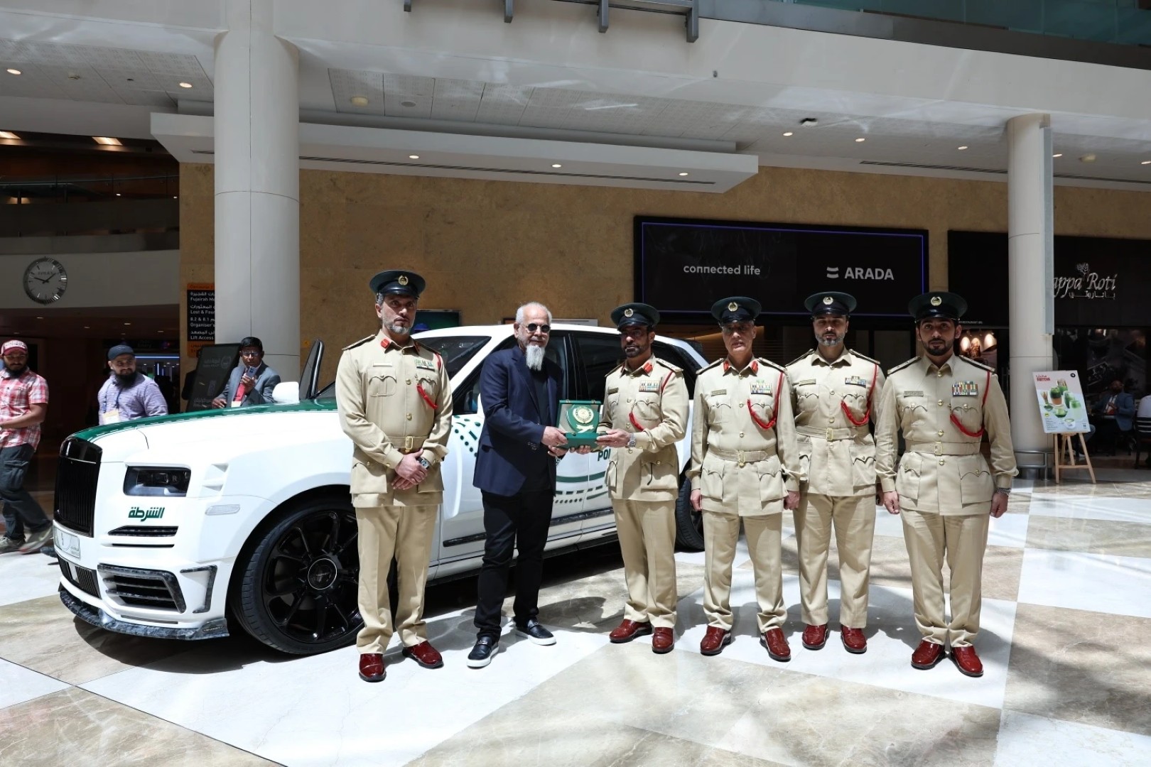 Rolls_Royce_Cullinan_Mansory_Dubai_Police_2 (Large).jpeg