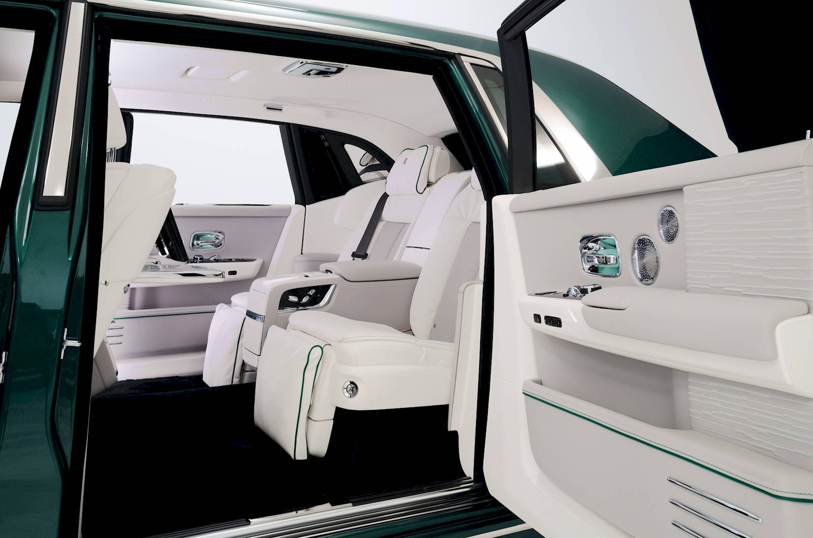 rollsroyce-phantom-6elements-11.jpg