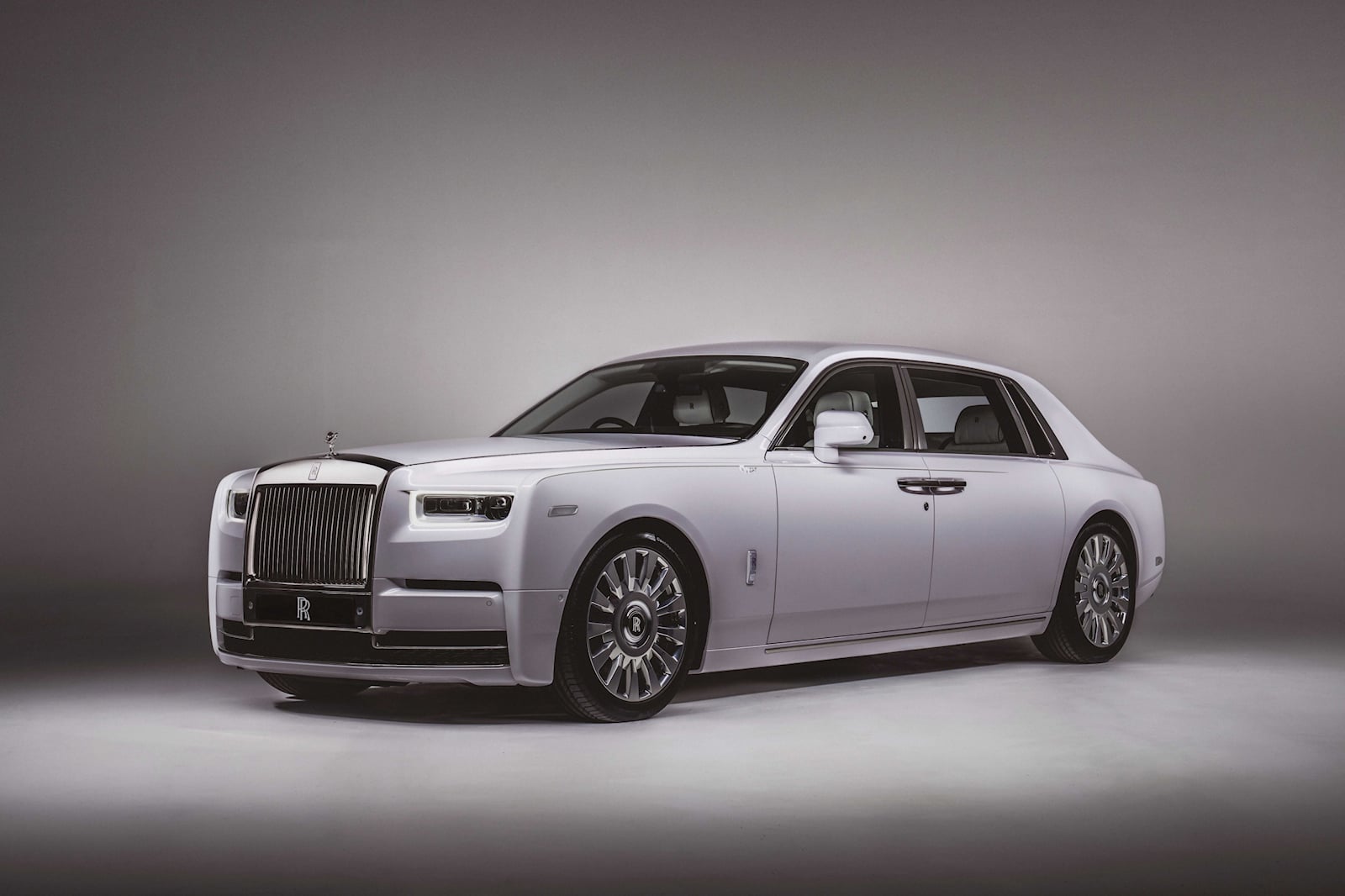 rollsroyce-phantom-orchid-00.jpg