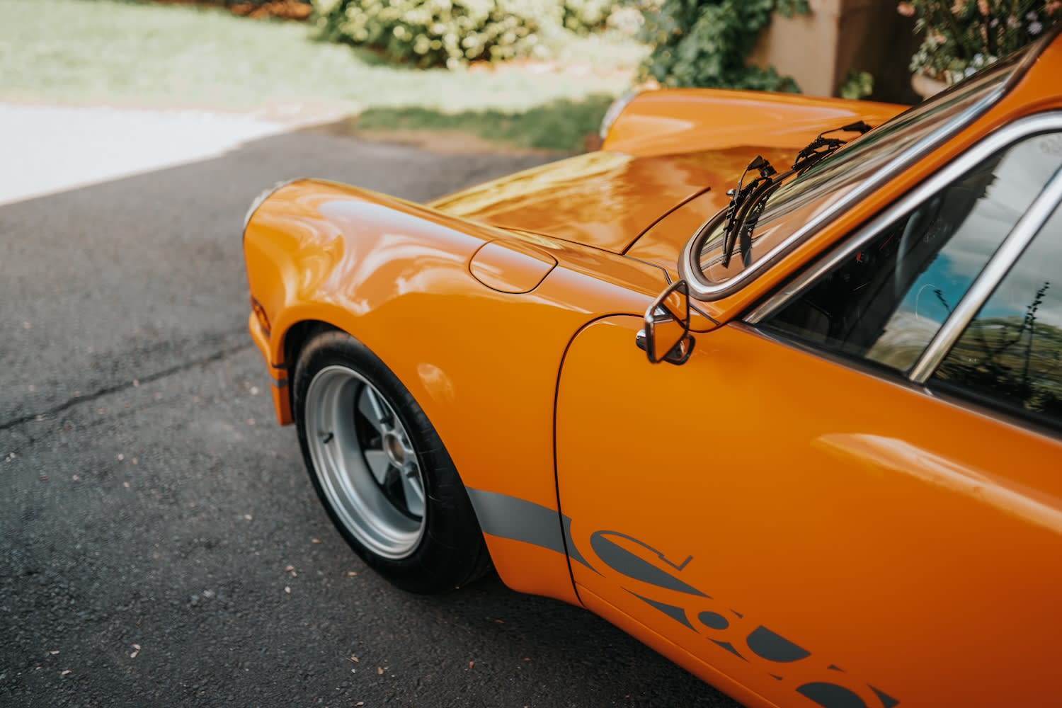 rsr-project-21-g-series-porsche-911-restomod_1723-906864.jpg