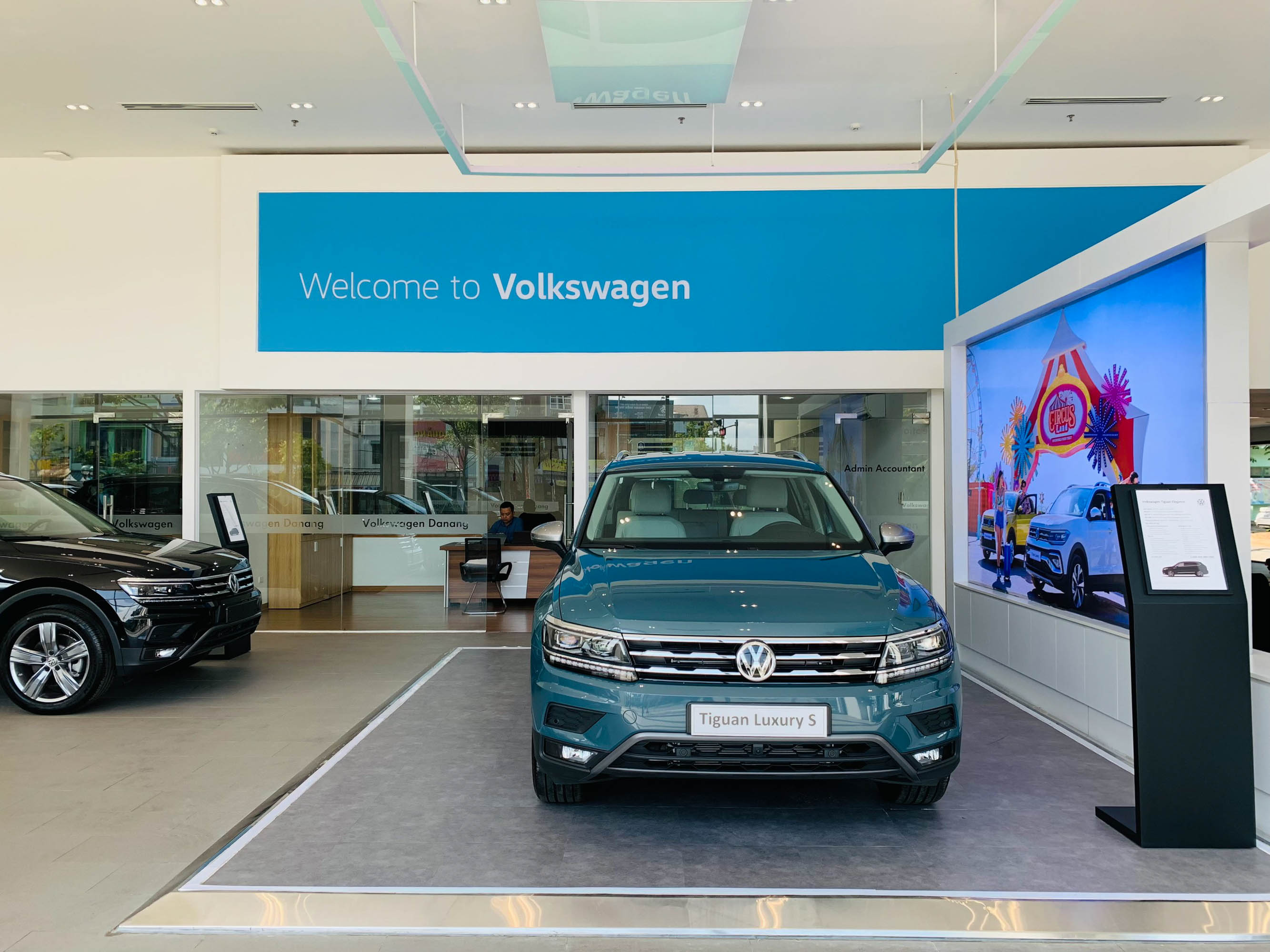 showroom-volkswagen-Da-nang-anh-_8.jpg