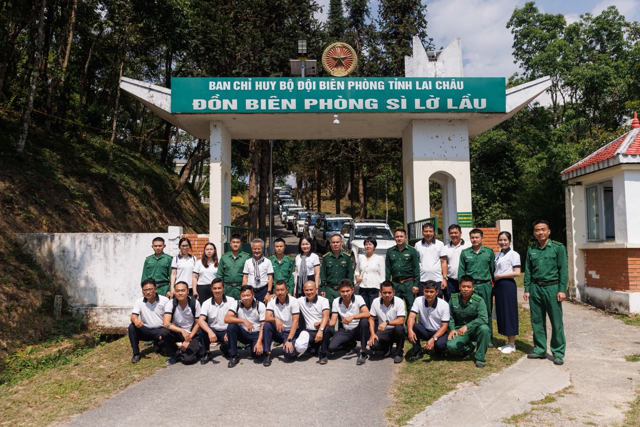 Sì Lở Lầu-anh-10.jpeg