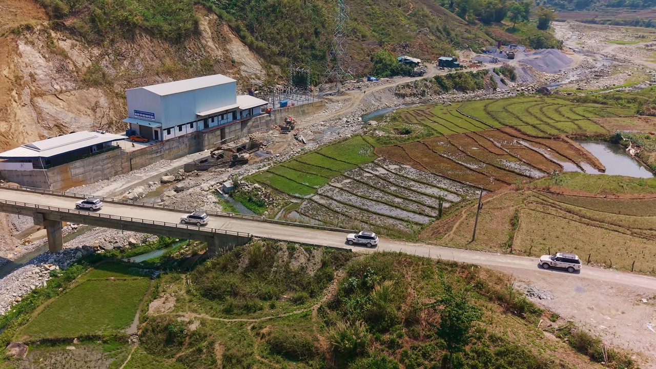 Sì Lở Lầu-anh-12.jpeg