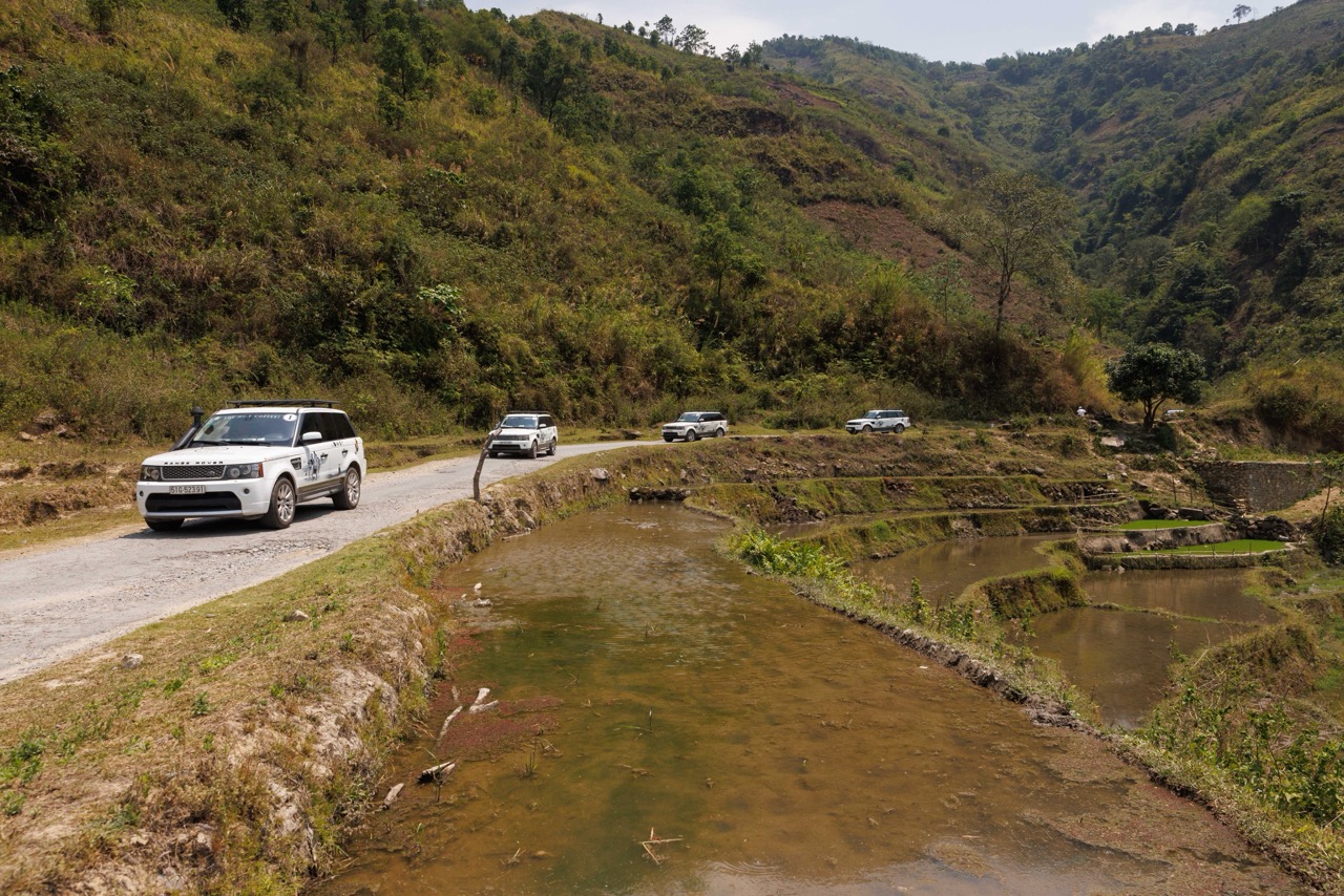 Sì Lở Lầu-anh-6.jpeg