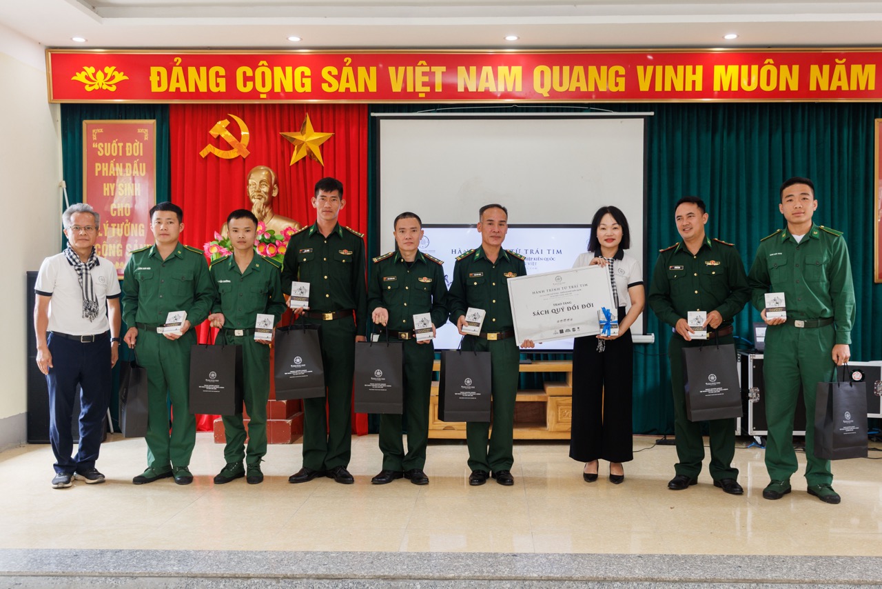 Sì Lở Lầu-anh-9.jpeg