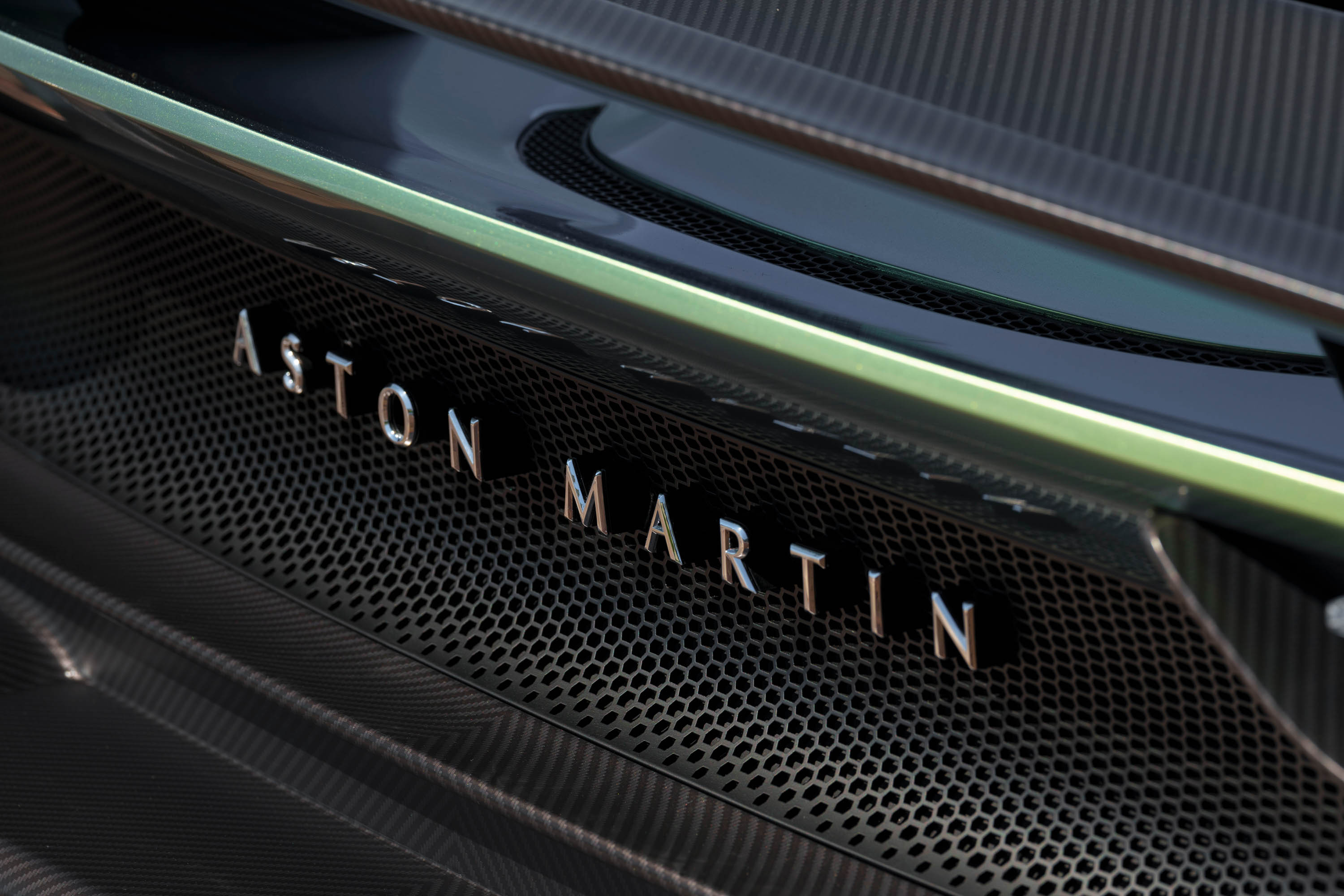 sieu-xe-Aston Martin Valhalla-anh-_13.jpg