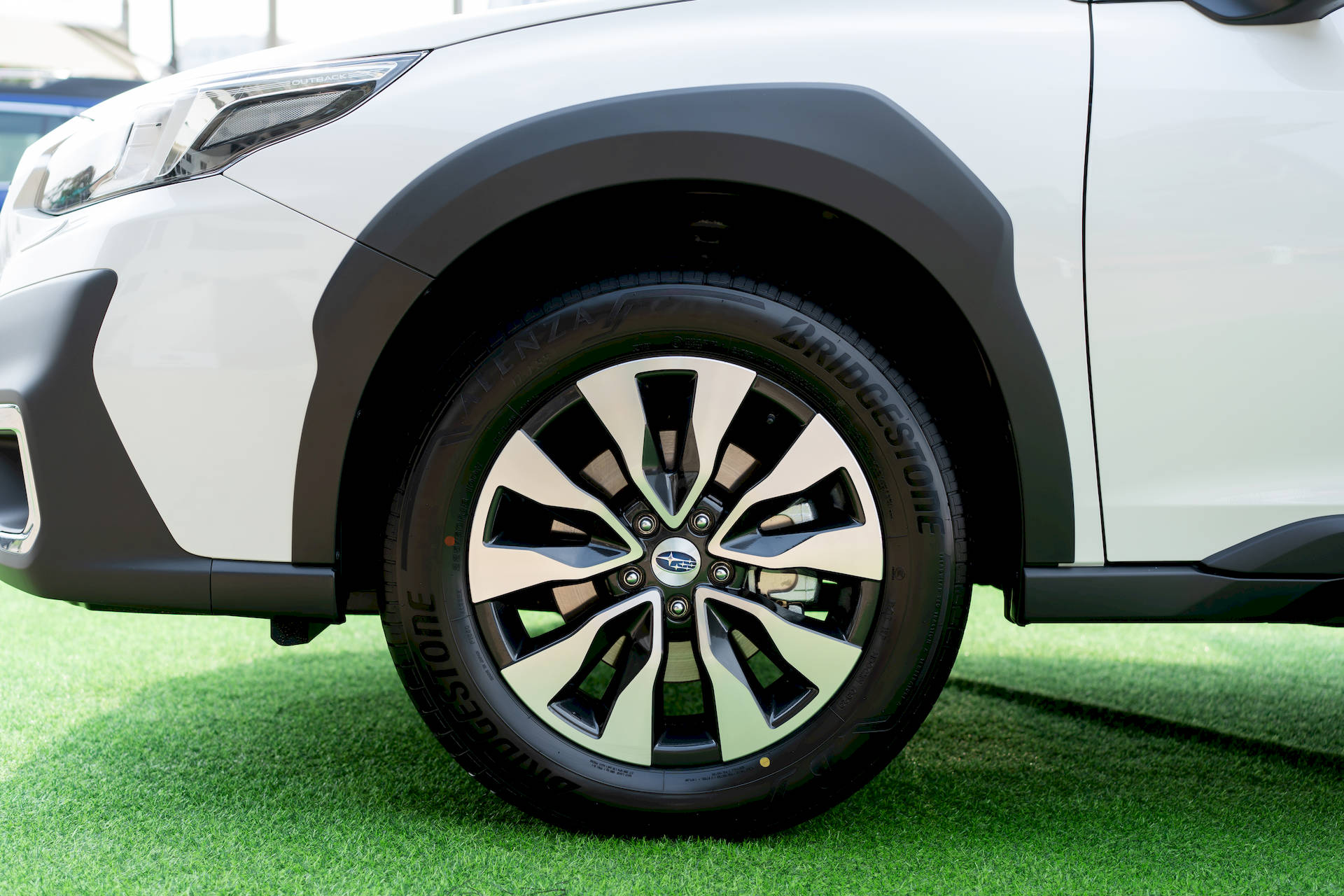 subaru-outback-2023-mam.jpg