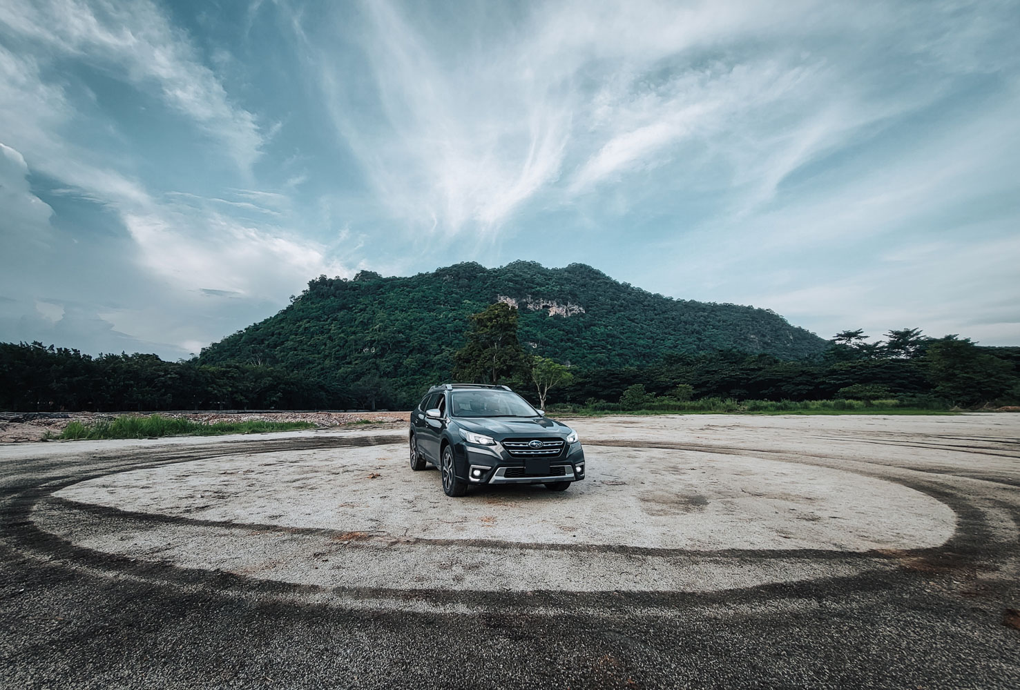 subaru-outback-chinh-thuc-ra-mat-anh-.JPG
