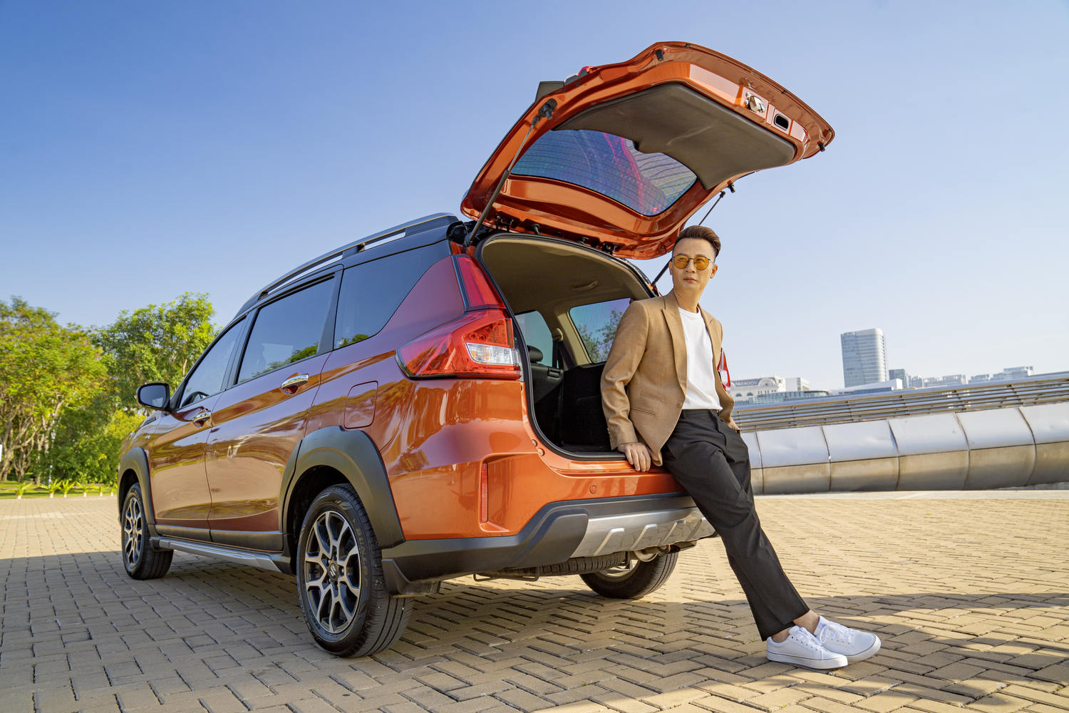 suzuki_ertiga_xl7_04.jpg