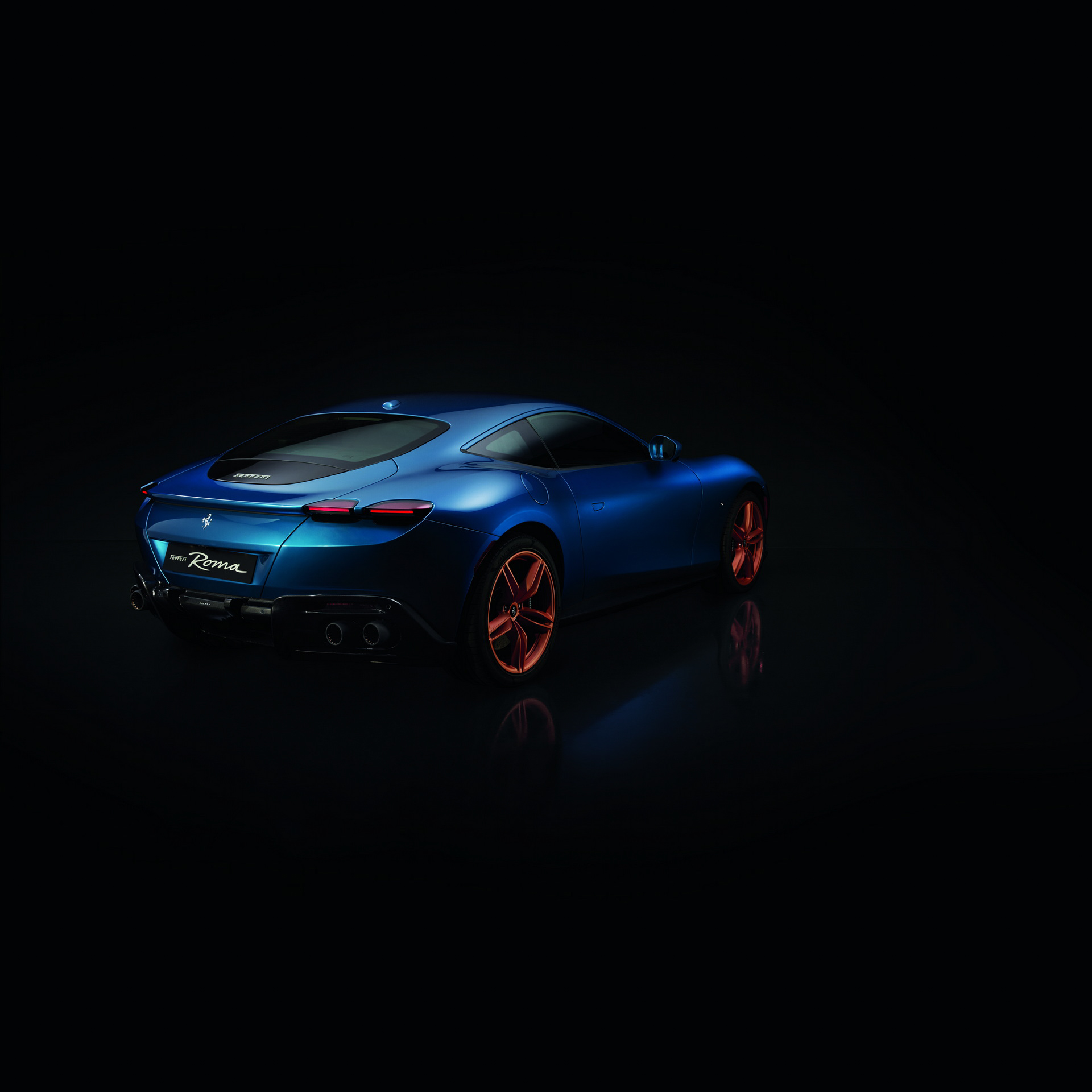 Tailor Made Ferrari Roma (1).JPG