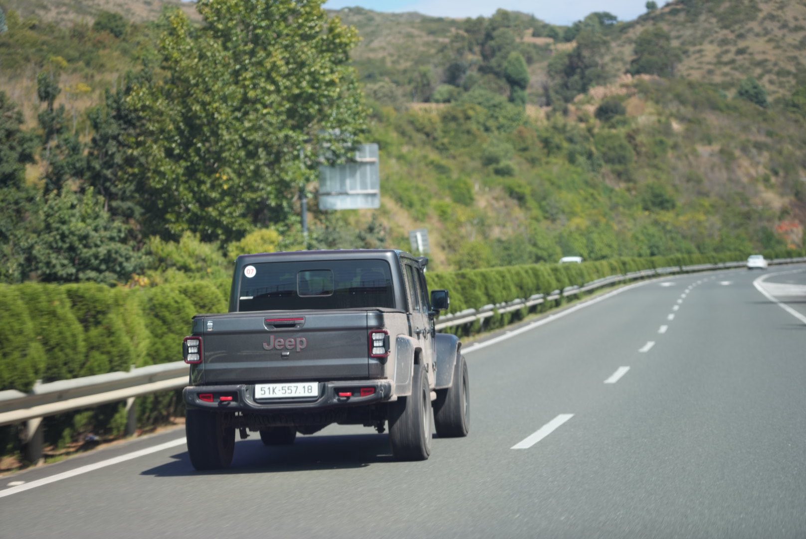 tap-2-Jeep Everest Adventure anh-13.jpg