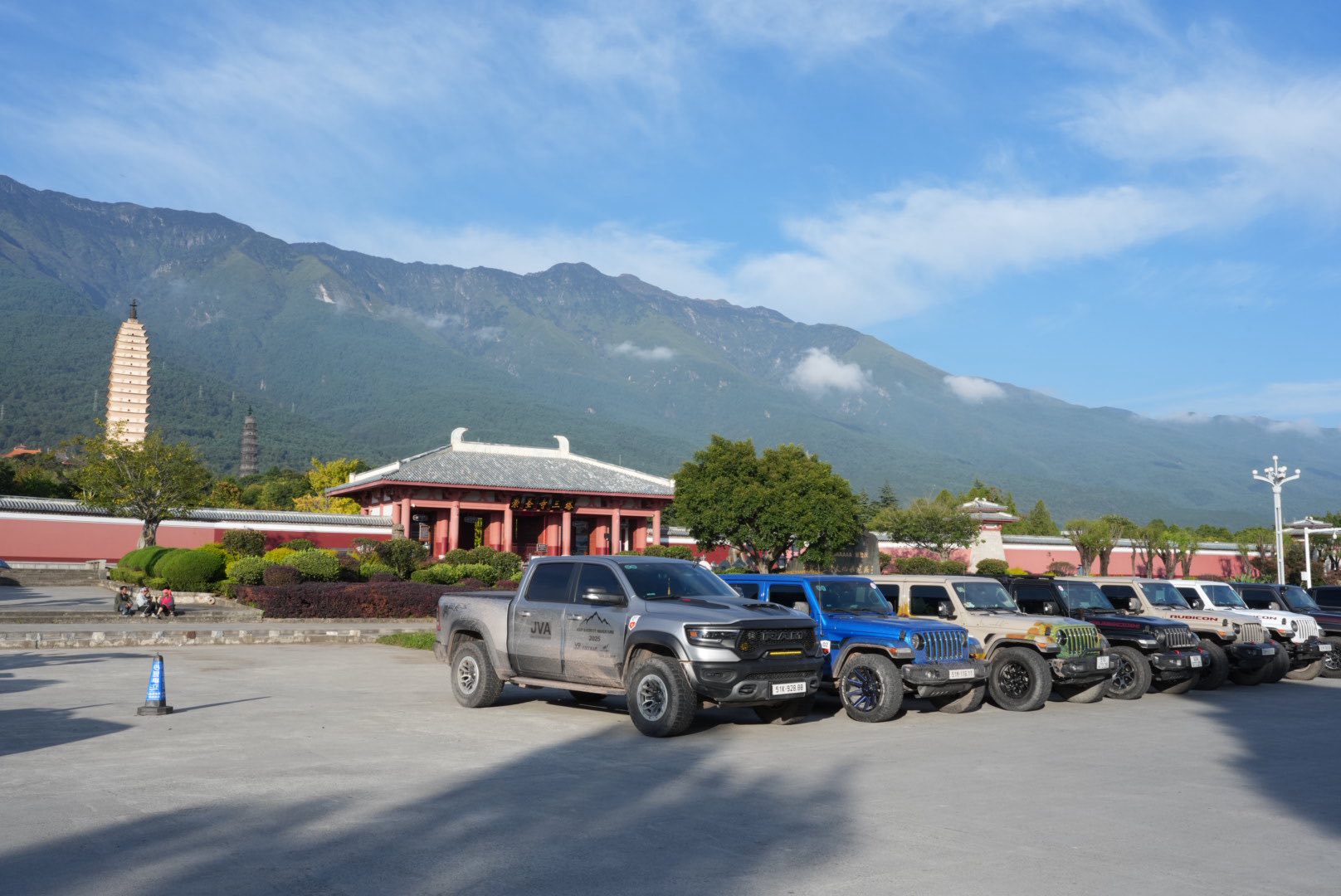 tap-2-Jeep Everest Adventure anh-15.jpg