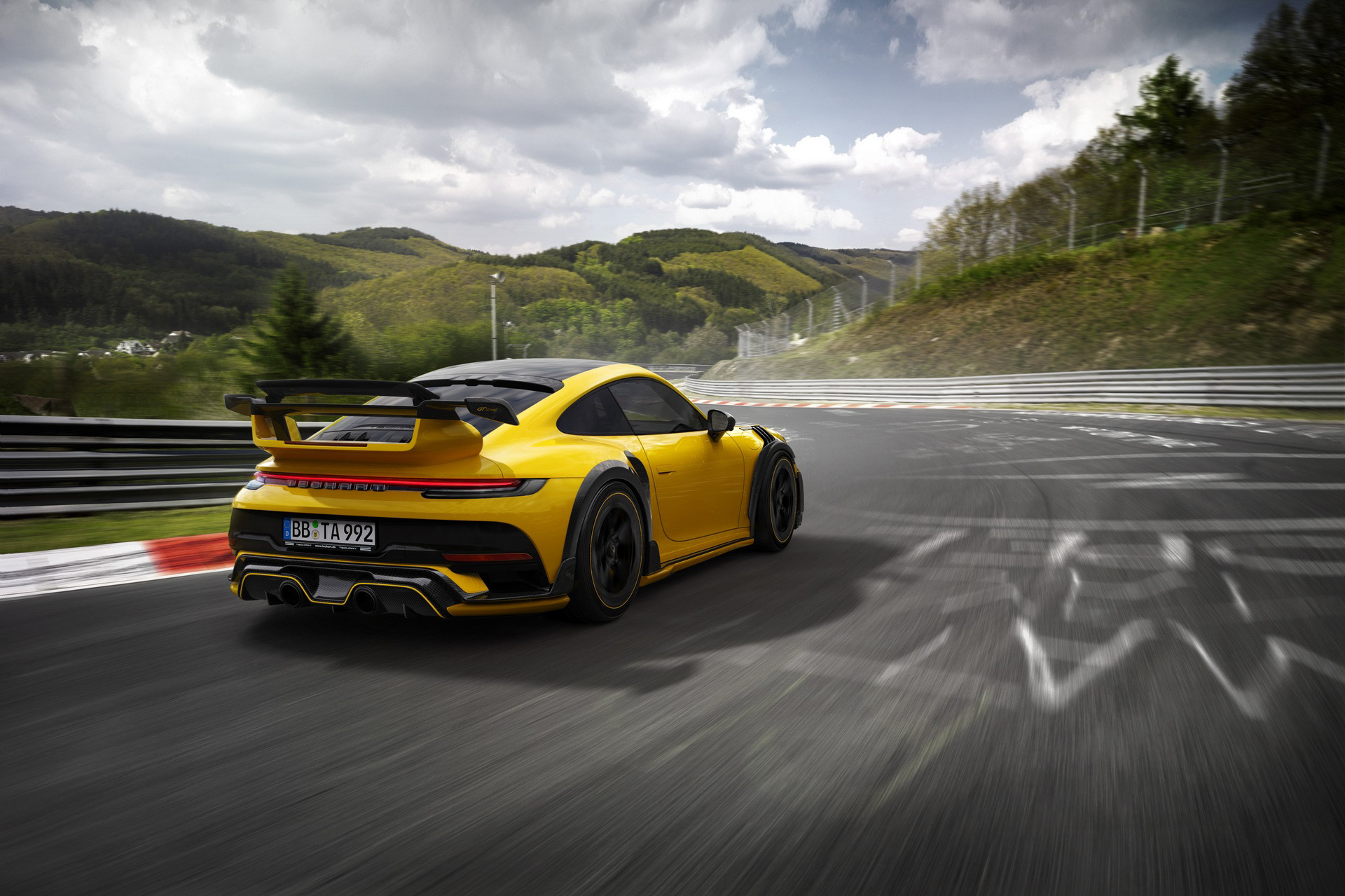 TechArt GTstreet R (14).JPG