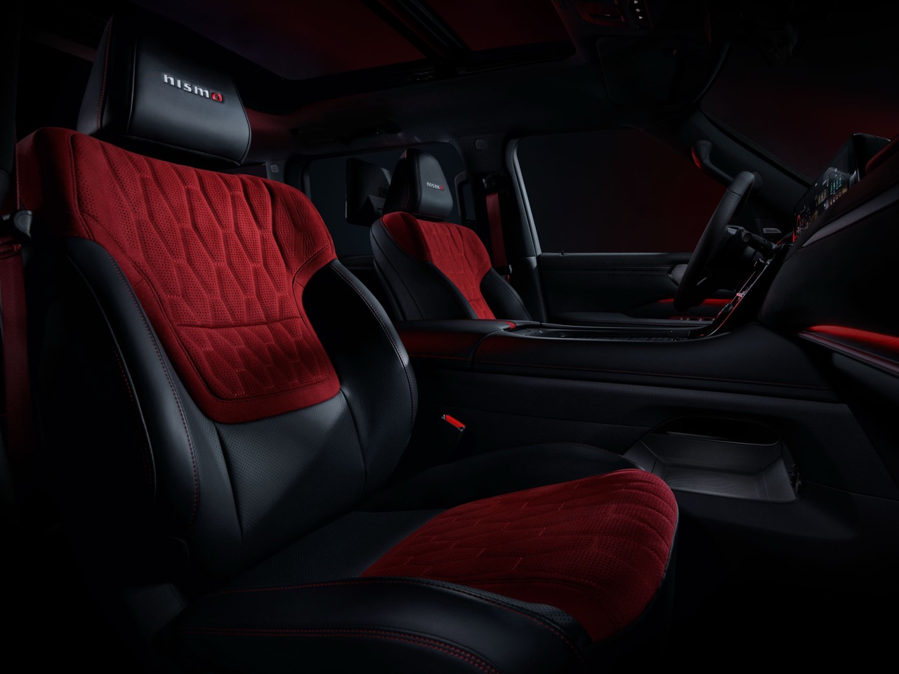 The all-new Patrol NISMO front seats Large.jpeg