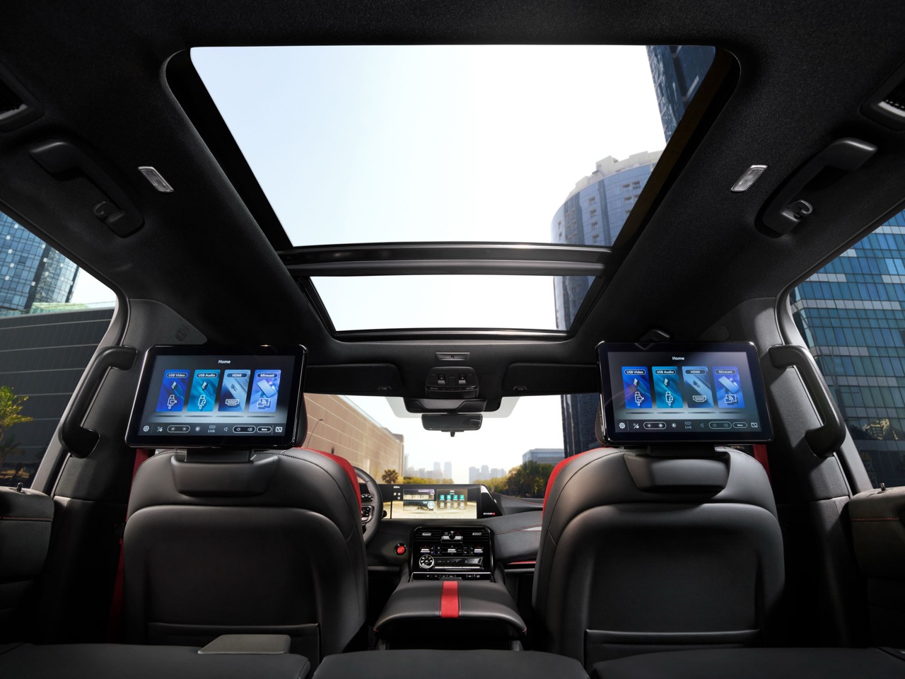 The all-new Patrol NISMO Panoramic roof Large.jpeg