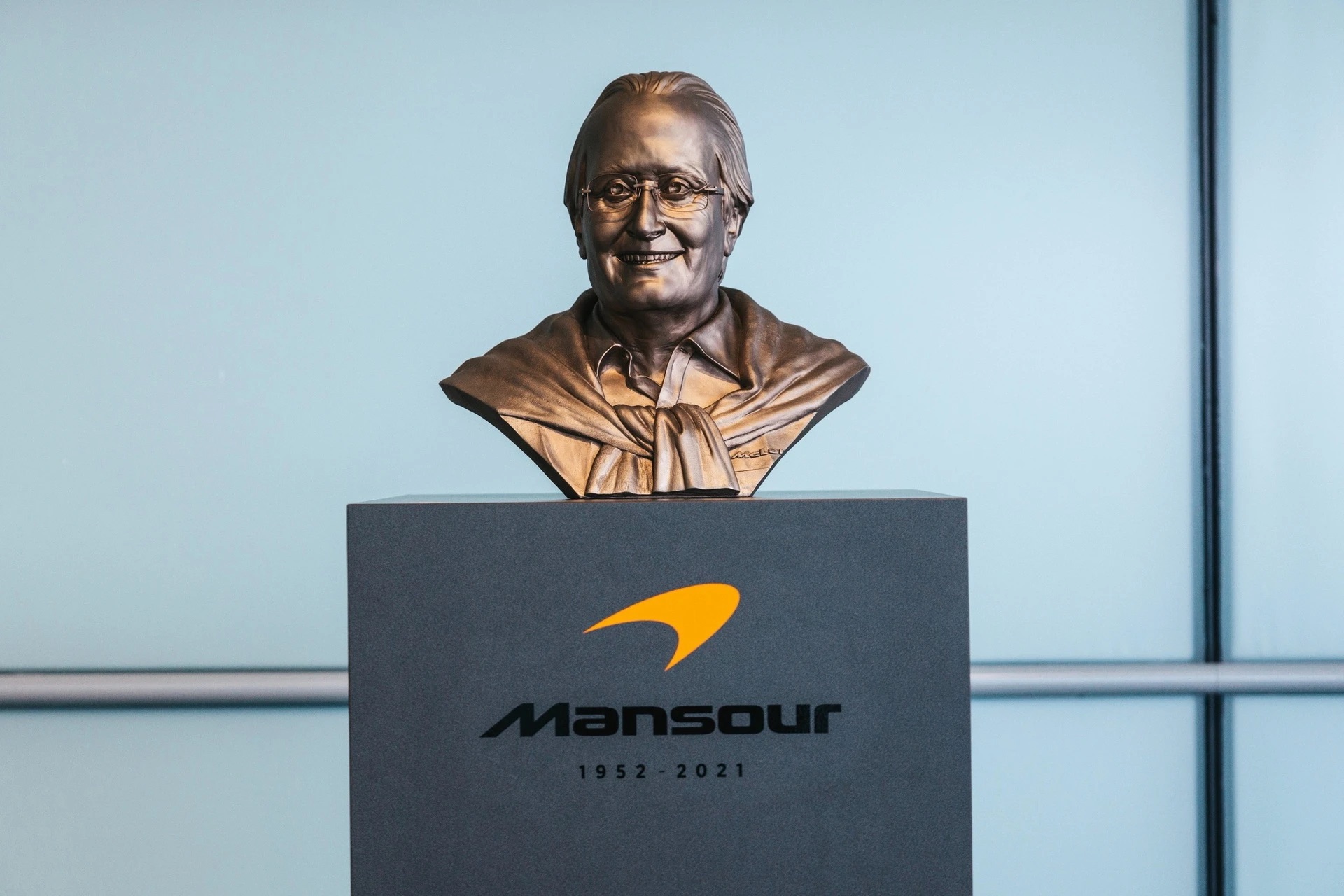 The_Mansour_Ojjeh_Collection_McLaren_16.jpeg