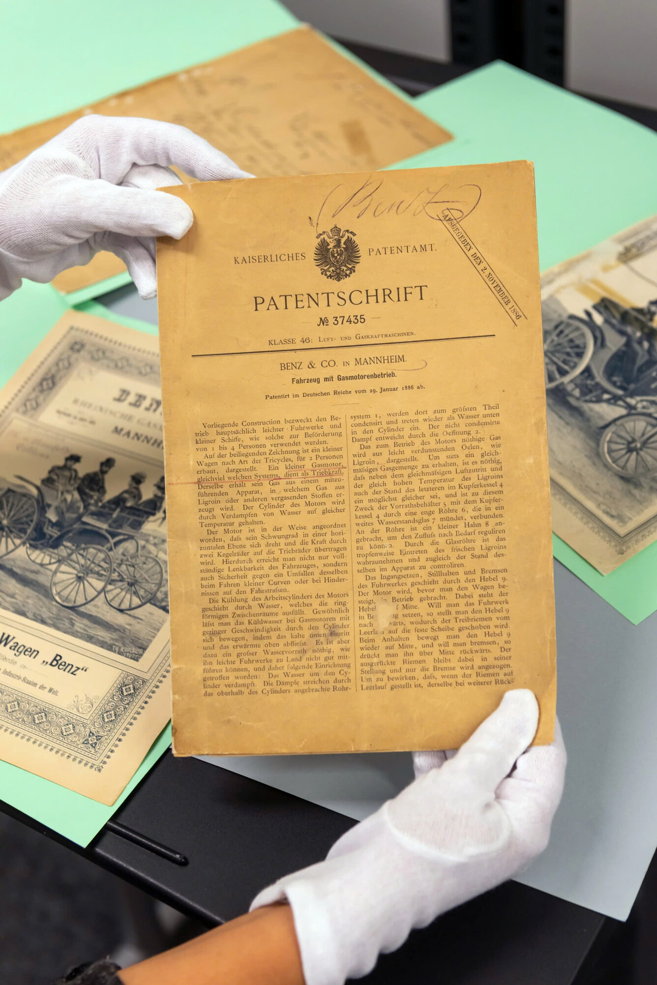 tong-giam-doc-Mercedes-Benz Việt Nam-anh- (2).jpg