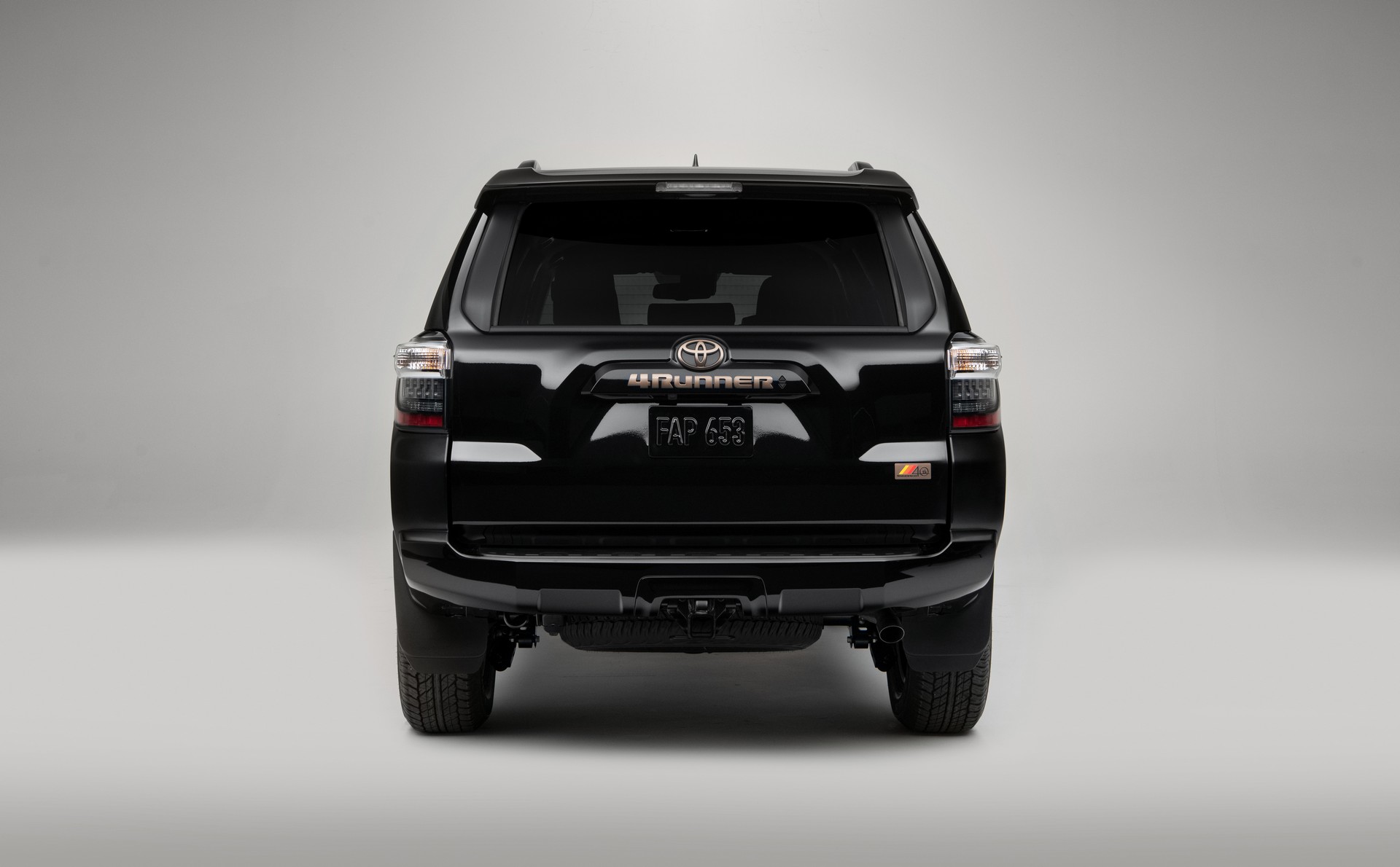Toyota 4Runner (5).jpg