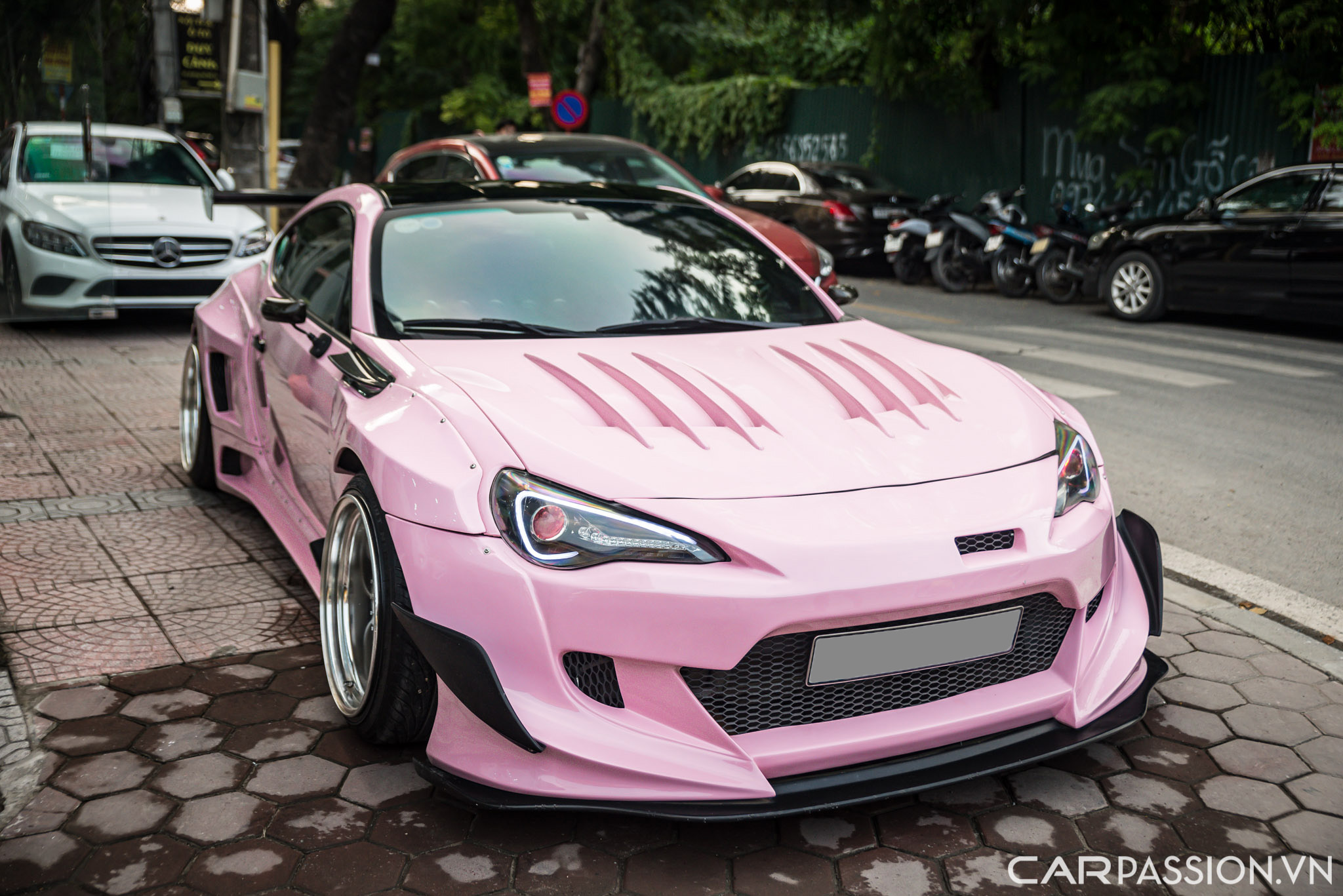 Toyota 86 độ Rocket Bunny (2).jpg