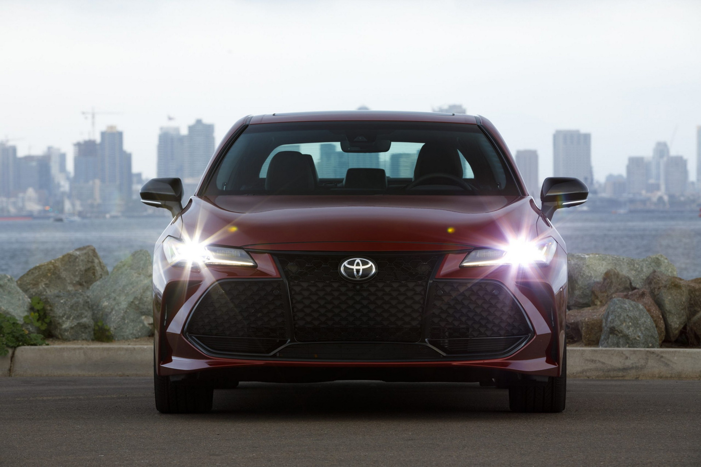 Toyota Avalon (13).JPG