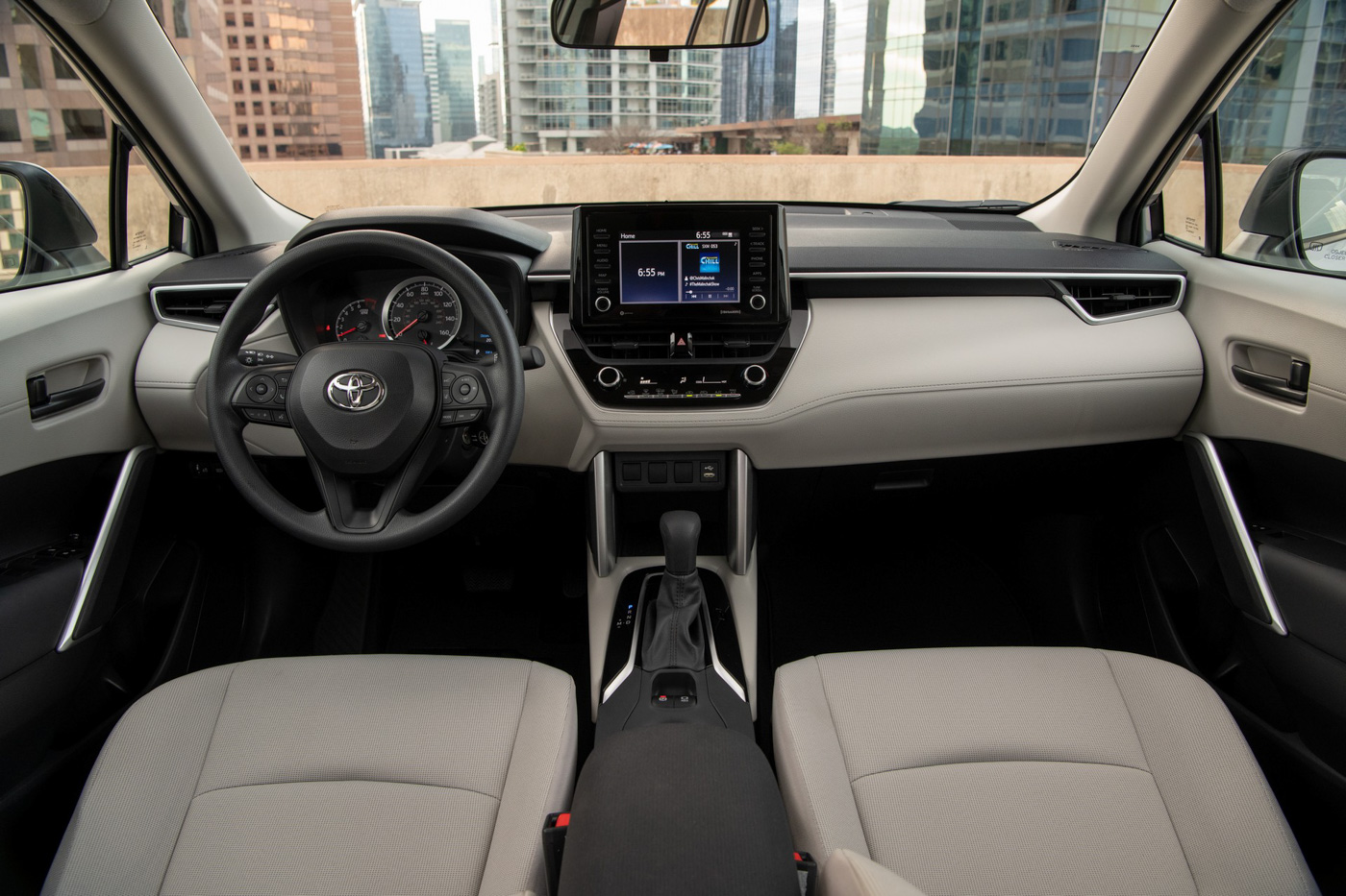 Toyota Corolla Cross (16).JPG