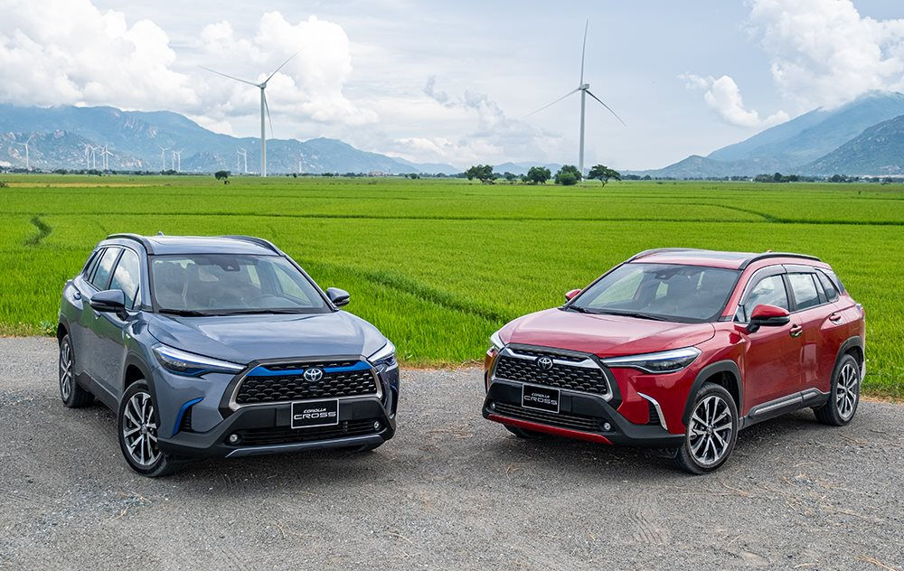 toyota-corolla-cross.jpg