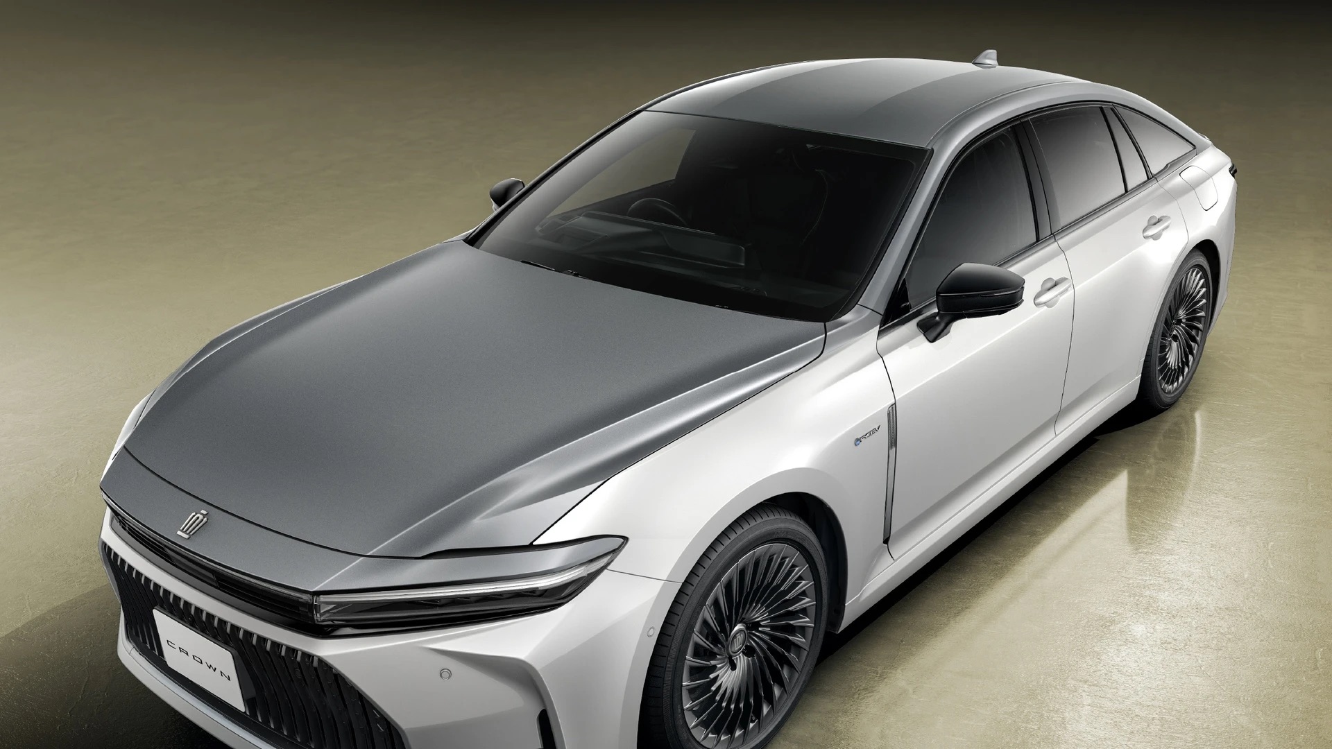 toyota-crown-anh-19.jpeg