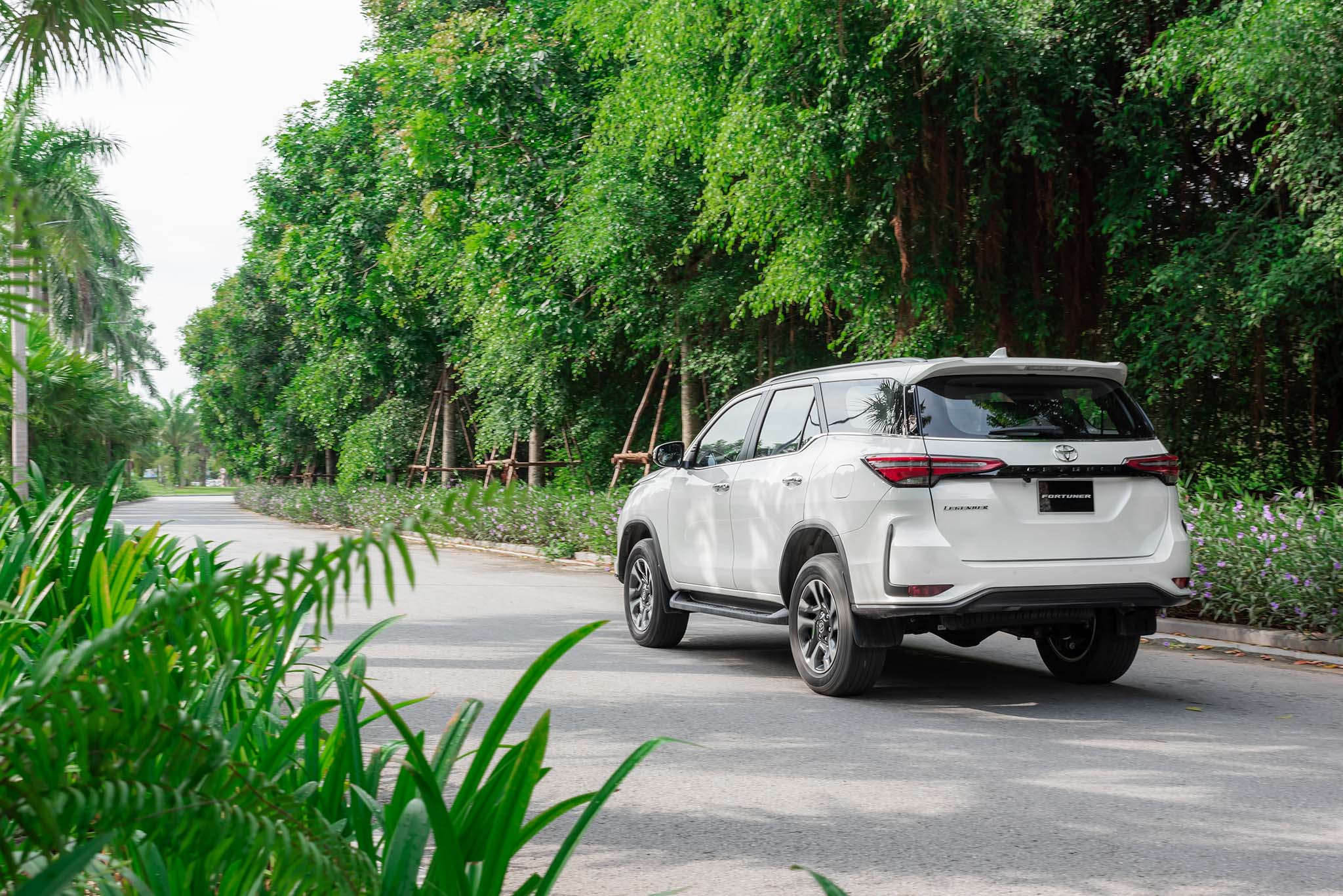 toyota-fortuner-2022-anh-_5.jpg