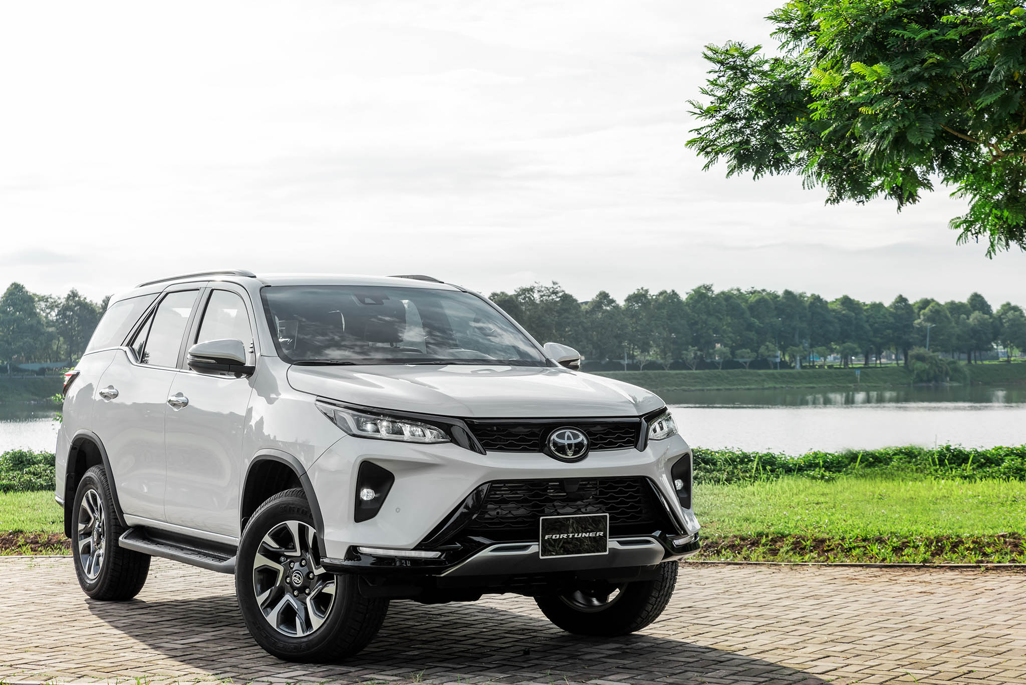 toyota-fortuner-2022-anh-_7.jpg
